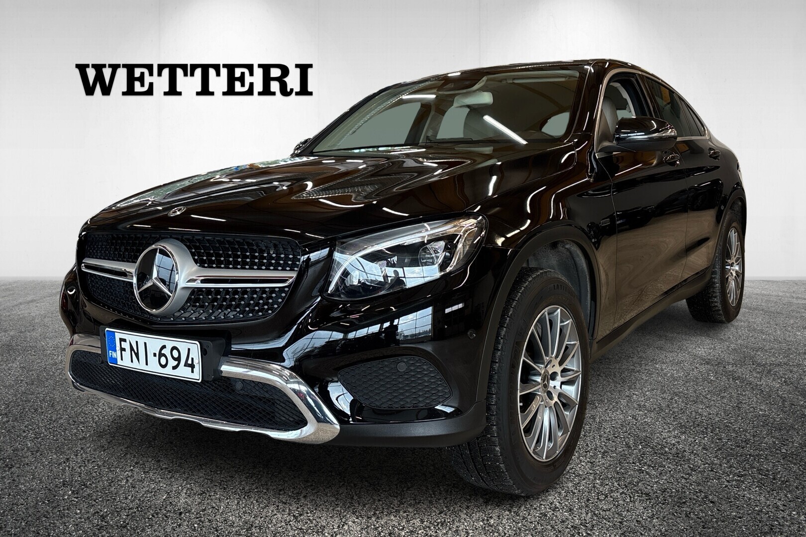 MERCEDES-BENZ GLC 350 e Coupé 4Matic A Premium Business // Led / Navi / DISTRONIC / Vetokoukku / Peruutuskamera / 2 x Alut // - // Led / Navi / DISTRONIC / Vetokoukku / Peruutuskamera / 2 x Alut //