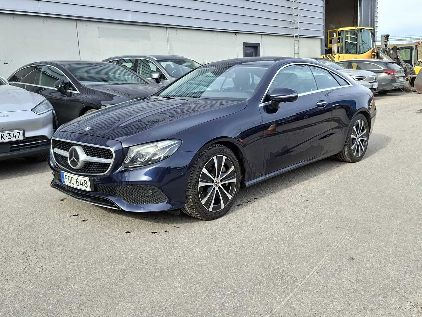 MERCEDES-BENZ E 400 d 4Matic A Coupé - ** Burmester / DTR+ / 360 kamera / Lasikatto / Multibeam LED / Ilma-alusta / 