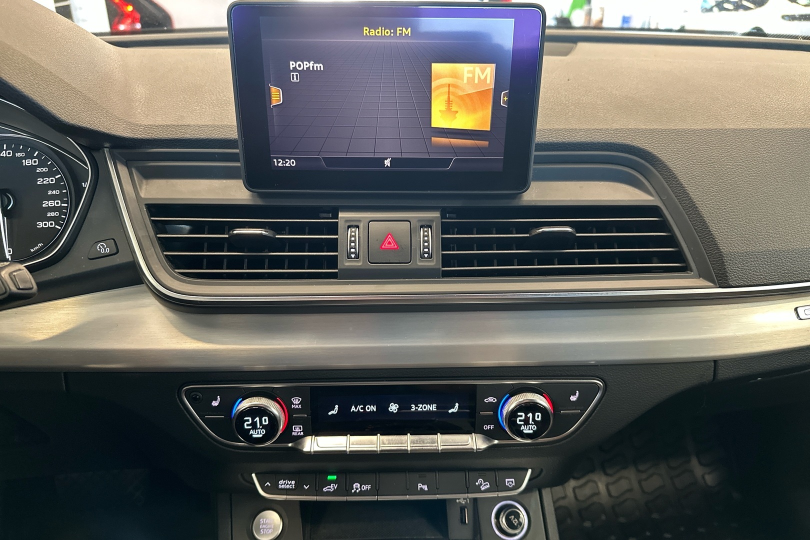 Audi Q5 2020, kuva 7/21