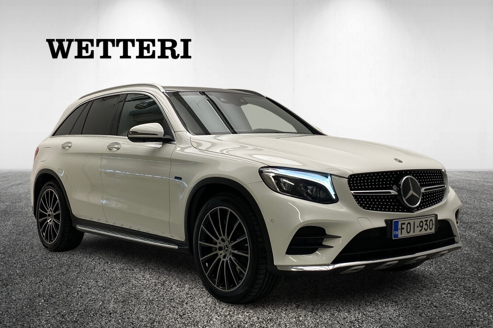MERCEDES-BENZ GLC 350 e 4Matic A Premium Business AMG - AMG / Airmatic / Burmester / Ajoavustin paketti / Vetokoukku / Panoraamakatto / Distronic