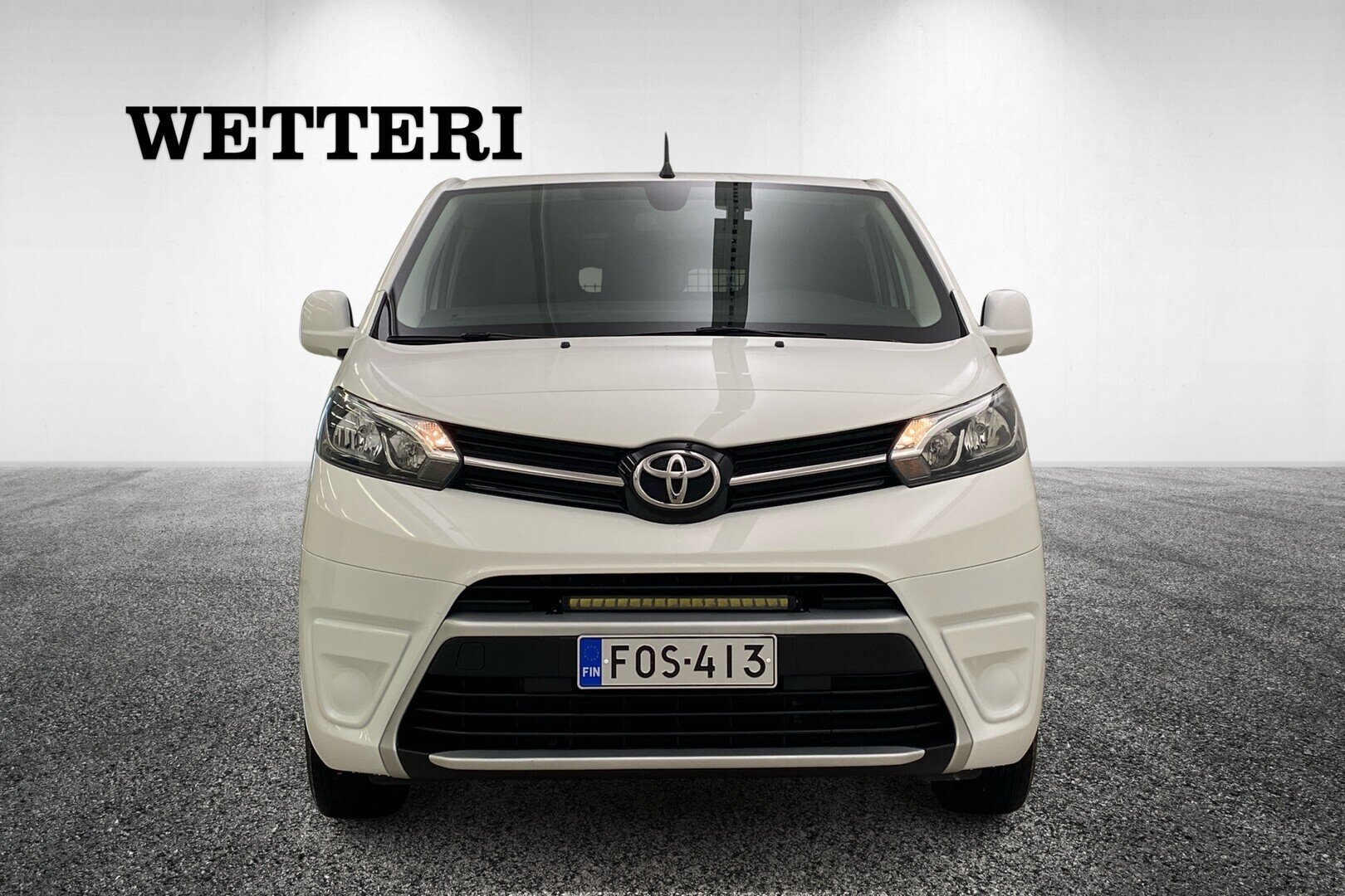 Toyota Proace L2 2,0 D 120 4x4 5-ovinen 2021, kuva 2/14