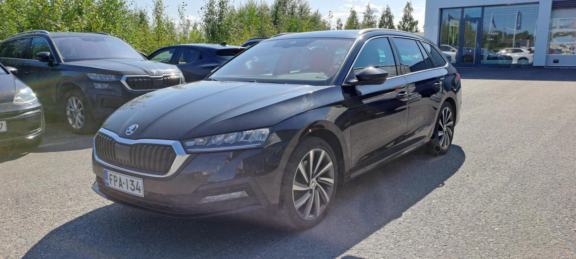 SKODA Octavia Combi 2.0 TSI 190 4x4 Ambition DSG Autom. - ** Tulossa myyntiin / kysy lisää myyjältä jari.vaikkanen@wetteri.fi / 044 4863 577 myös whatsapp **