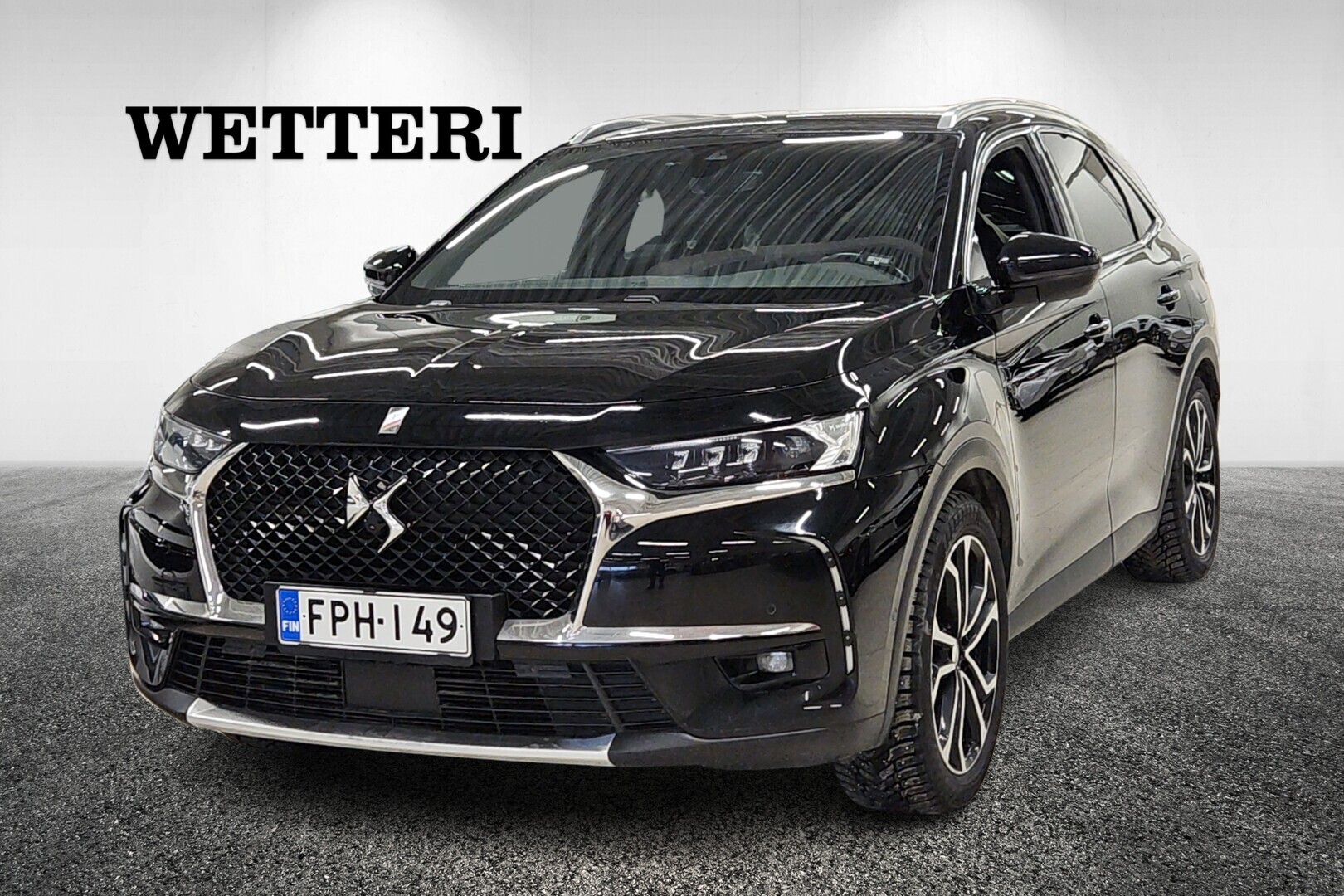 DS 7 Crossback E-Tense 4x4 Plug-in Hybrid Grand Chic Automaatti / Ilmastoidut & Hierovat Nahat / Koukku / Focal / ACC / 360-Kamera / - / Ilmastoidut & Hierovat Nahat / Koukku / Focal / ACC / 360-Kamera / Navi /