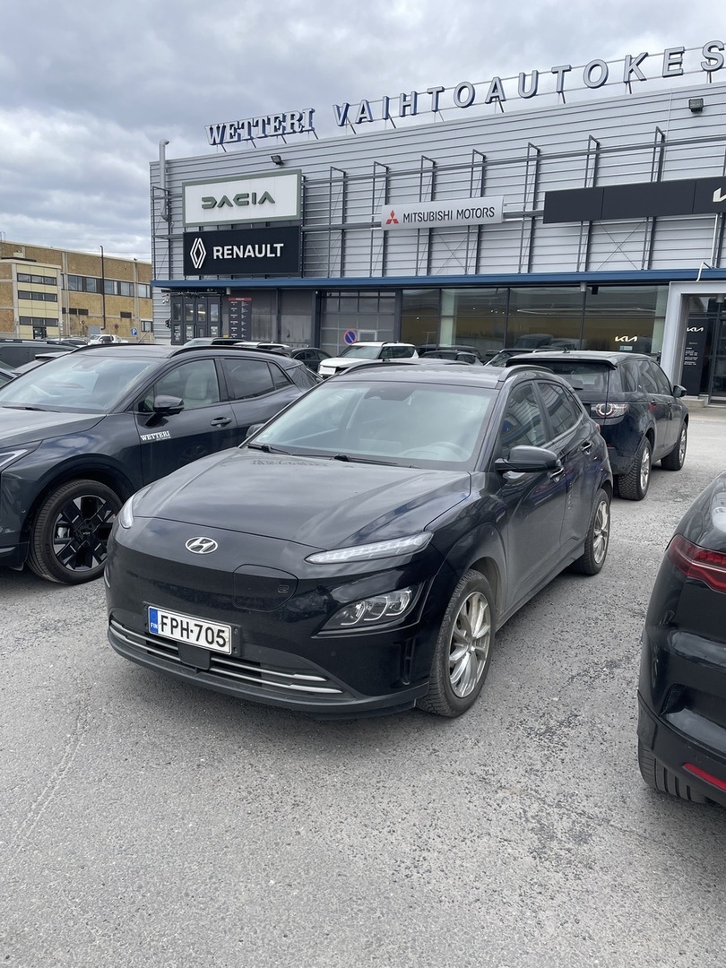 HYUNDAI KONA electric 64 kWh 204 hv Style MY21 / Juuri tullut!