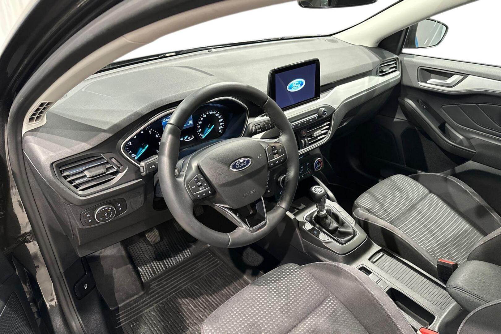Ford Focus 2020, kuva 6/20