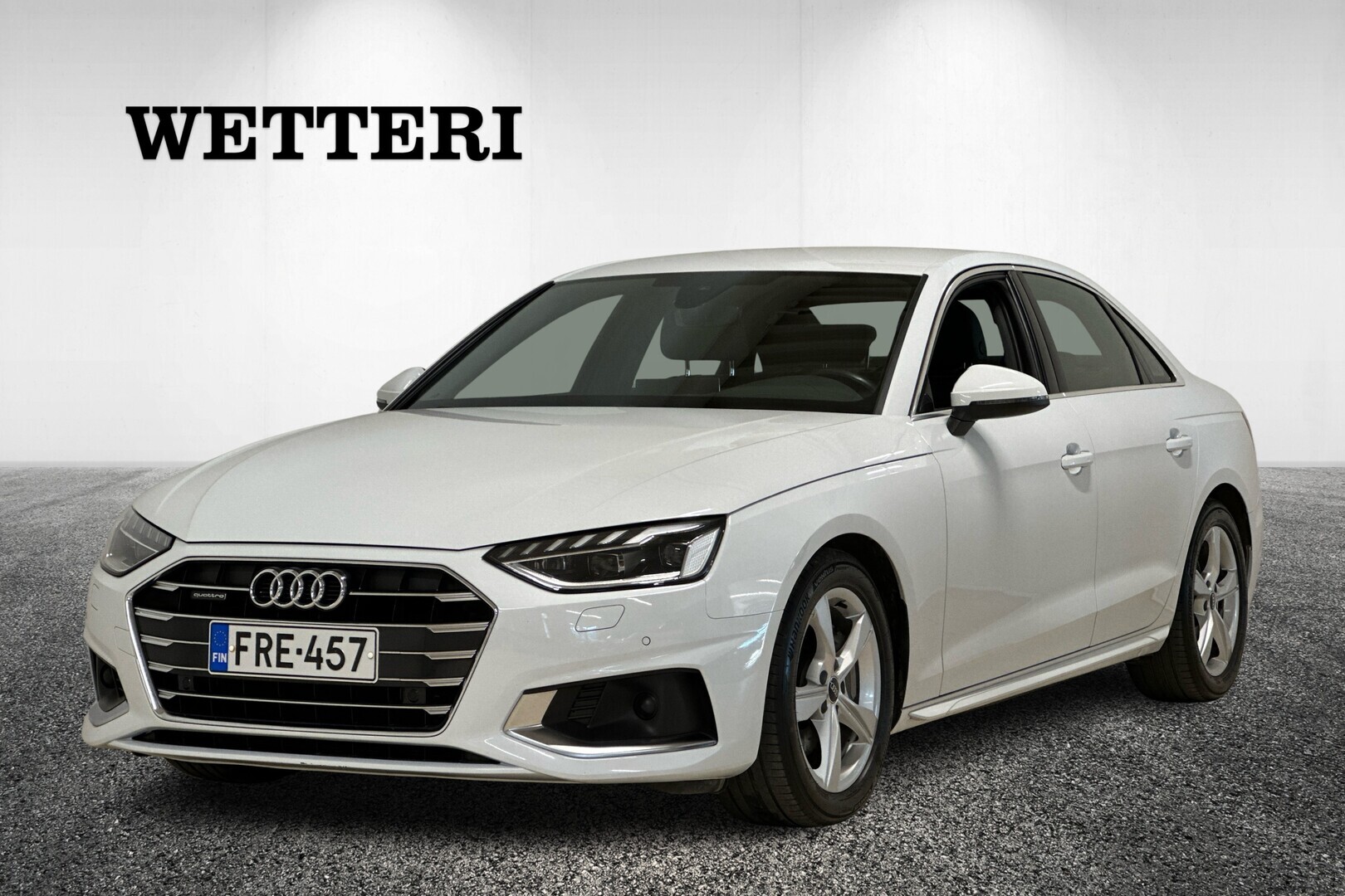 AUDI A4 Sedan Business S line 40 TDI 150 kW MHEV quattro S tronic - Facelift / Webasto / Vetokoukku / Adap.vak.nop.säädin / LED-valot