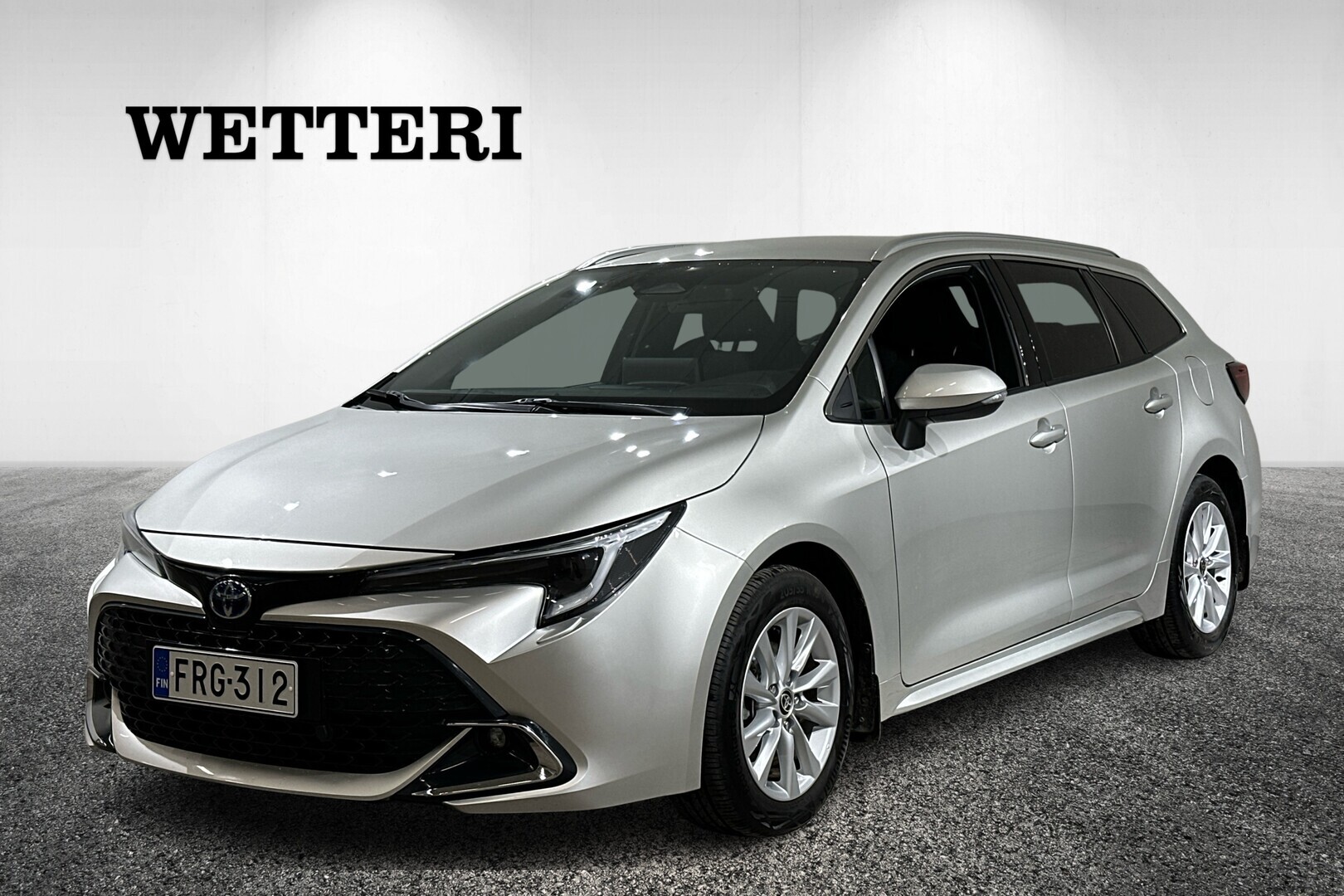 TOYOTA Corolla Touring Sports 1,8 Hybrid Launch Edition - **1.om / Kamera / ACC / Merkkihuollettu**