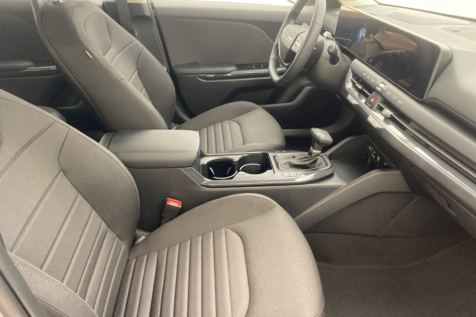 Kia K4 2026, kuva 6/17