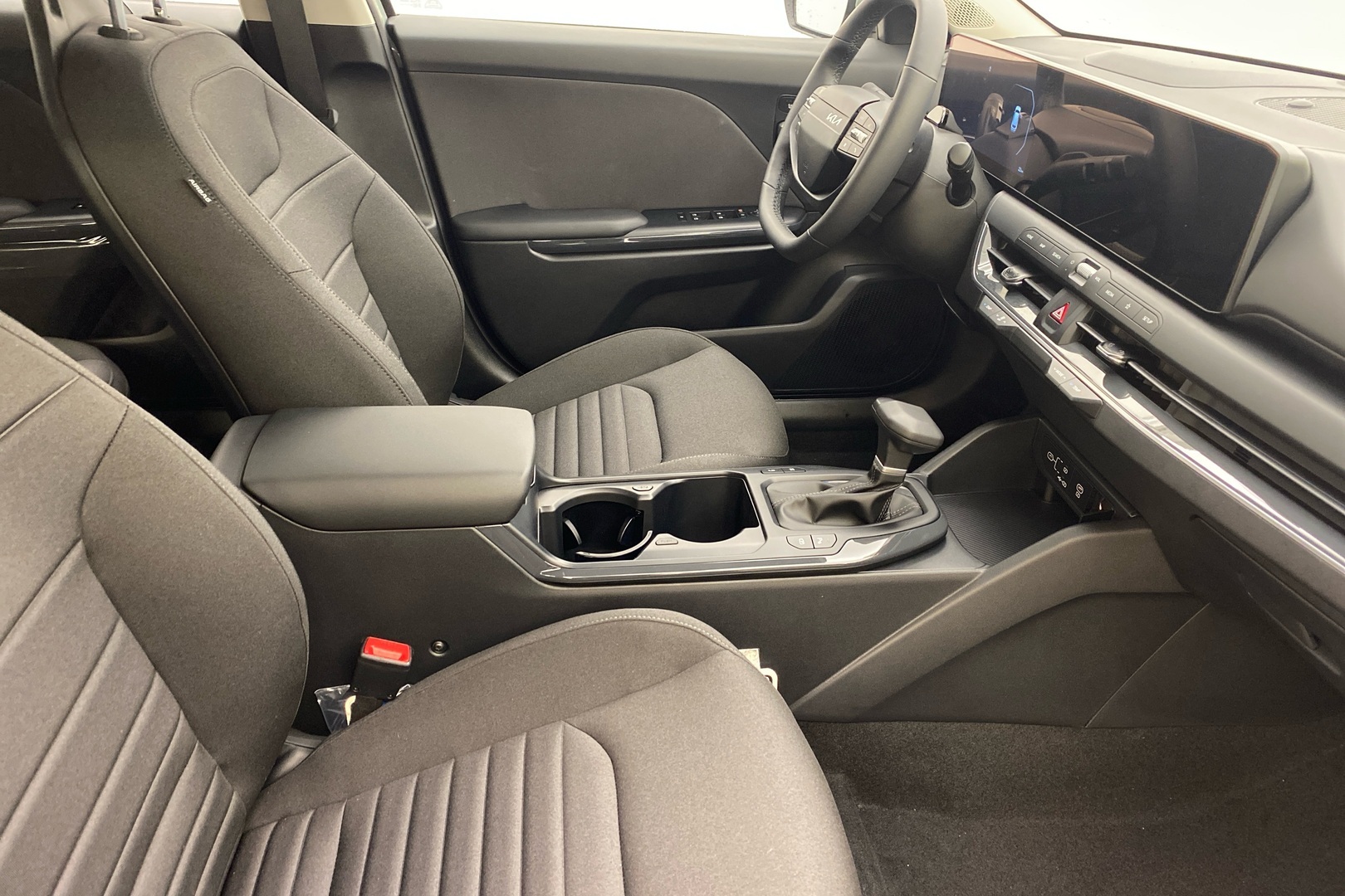 Kia K4 1,6 T-GDI 150hv EX SW DCT 2026, kuva 7/17