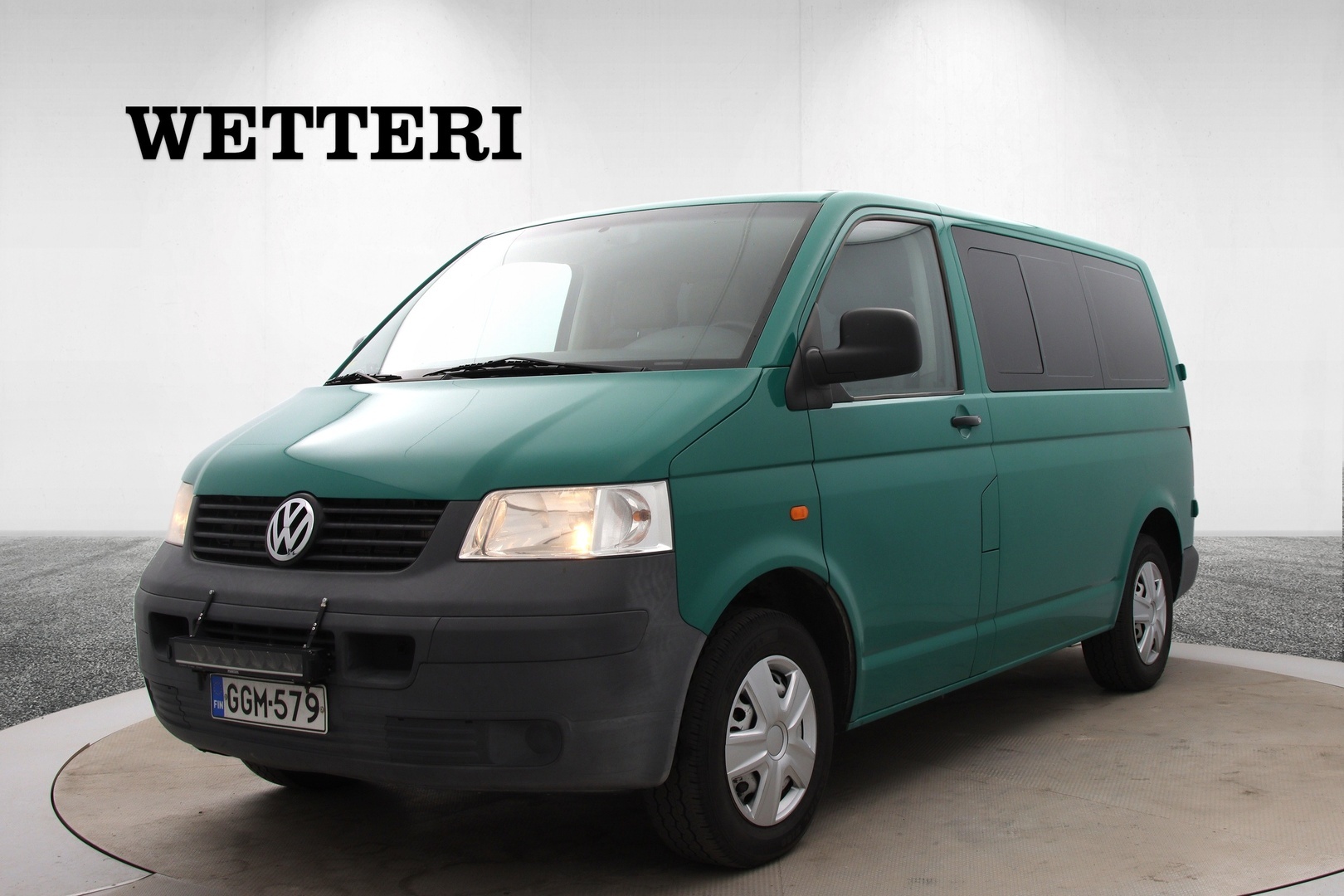 VOLKSWAGEN Transporter HA 9-paikkainen 2,5 TDI 96 kW 4MOTION / ALV / Neliveto / Koukku / Webasto - **Alvillinen Suomi-auto / 9-paikkainen / Ruostesuojattu / Isolla rahalla huollettu**