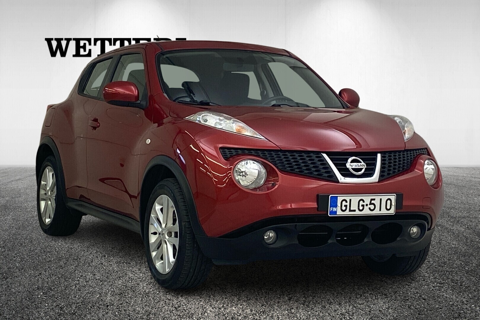 NISSAN Juke 1,6L Acenta 2WD 5MT / Suomi-auto / Kamera / Navi / Koukku / Lämpöpaketti / Bluetooth / Vakkari / Automaatti-ilmastointi