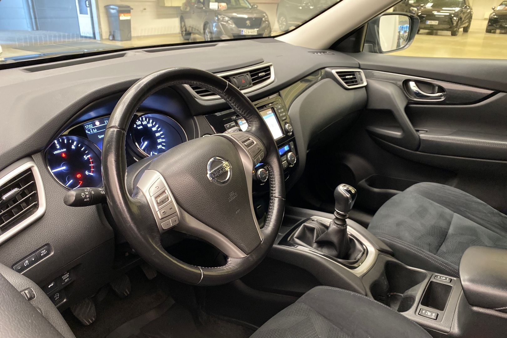 Nissan X-Trail 2016, kuva 6/30