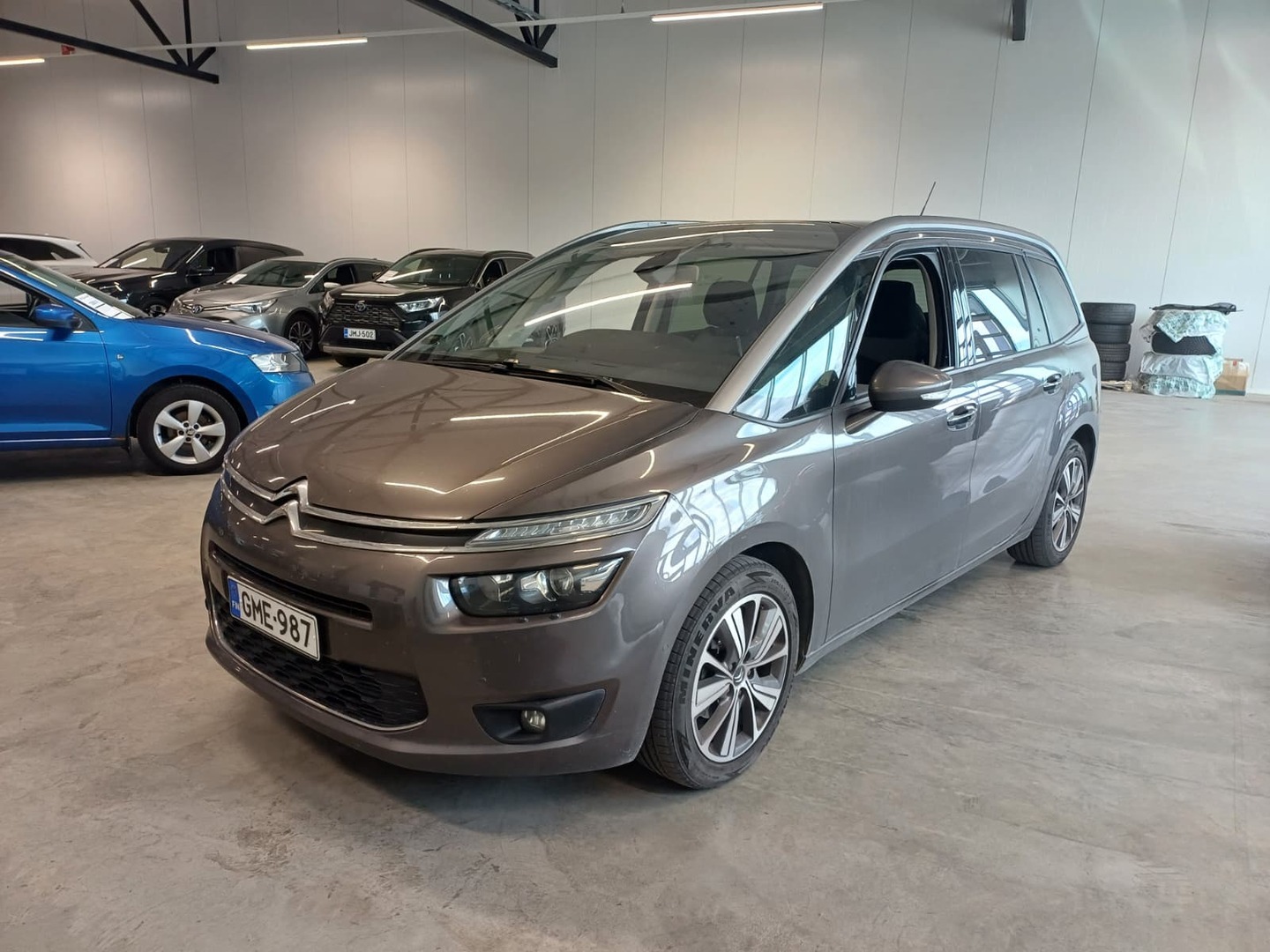CITROEN Grand C4 Picasso BlueHDi 120 Intensive Business Automaatti / HYVILLÄ VARUSTEILLA / JUURI KATSASTETTU / SIISTI 7-PAIKKAINEN / Kattoluukku / Navigointijärjestelmä - JUURI TULLUT / HYVILLÄ VARUSTEILLA / JUURI KATSASTETTU / SIISTI 7-PAIKKAINEN / Kattoluukku / Navigointijärjestelmä
