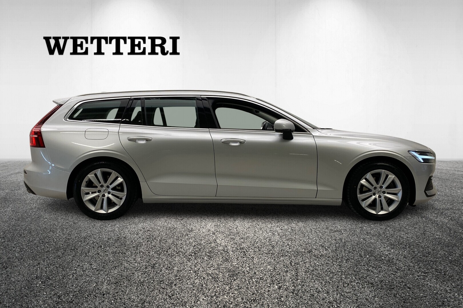 Volvo V60 D3 Momentum aut 2019, kuva 5/28