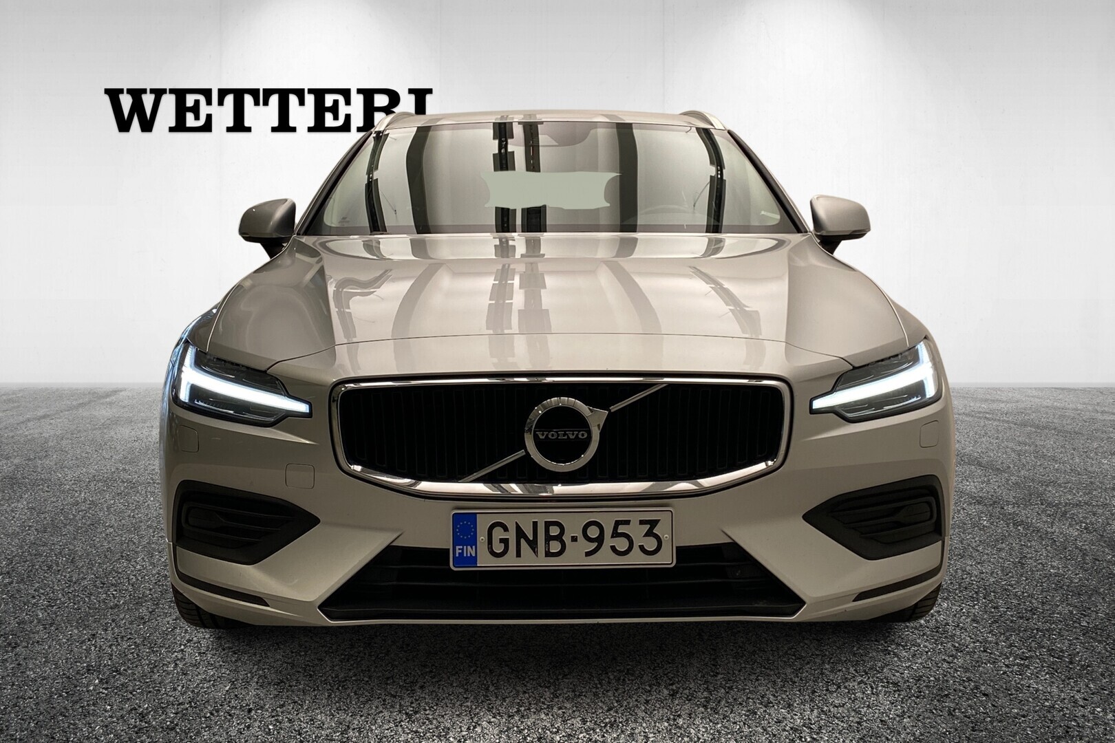 Volvo V60 D3 Momentum aut 2019, kuva 2/28