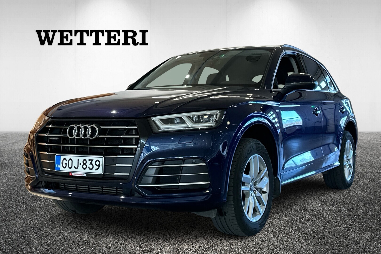 AUDI Q5 Launch Edition 55 TFSI e quattro S tronic - / Suomi-auto / S Line ulkopaketti / Vetokoukku / Vakkari / B&O premium sound / Matrix-LED / Ilmajousitus / Sporttipenkit / Kahdet renkaat aluvanteilla /