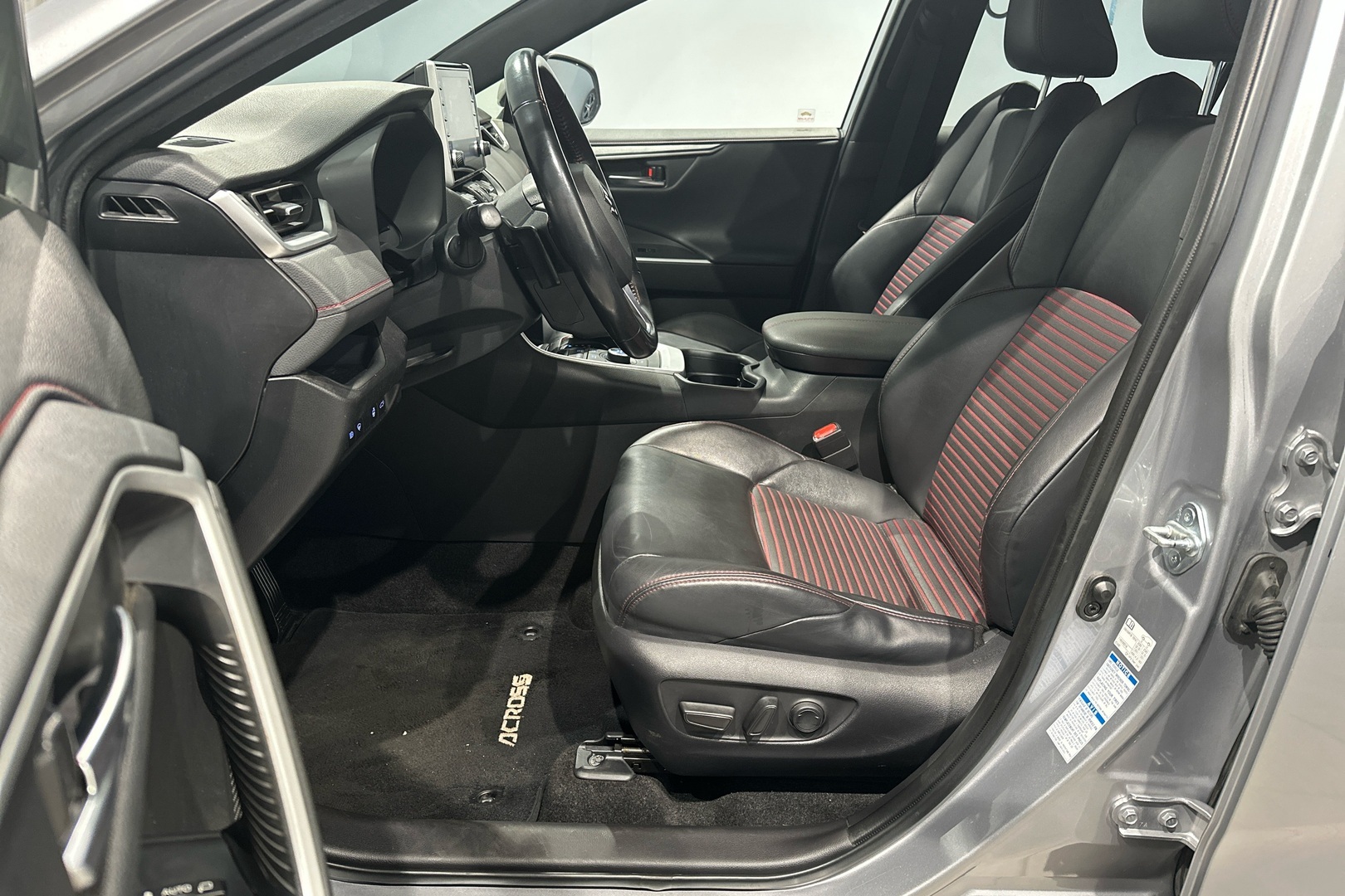 Suzuki Across 2020, kuva 6/29