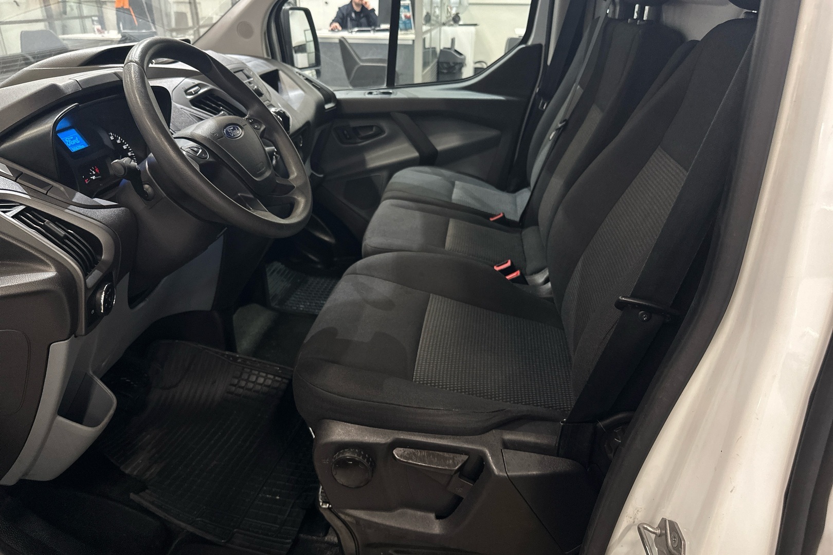 Ford Transit Custom 2016, kuva 7/18