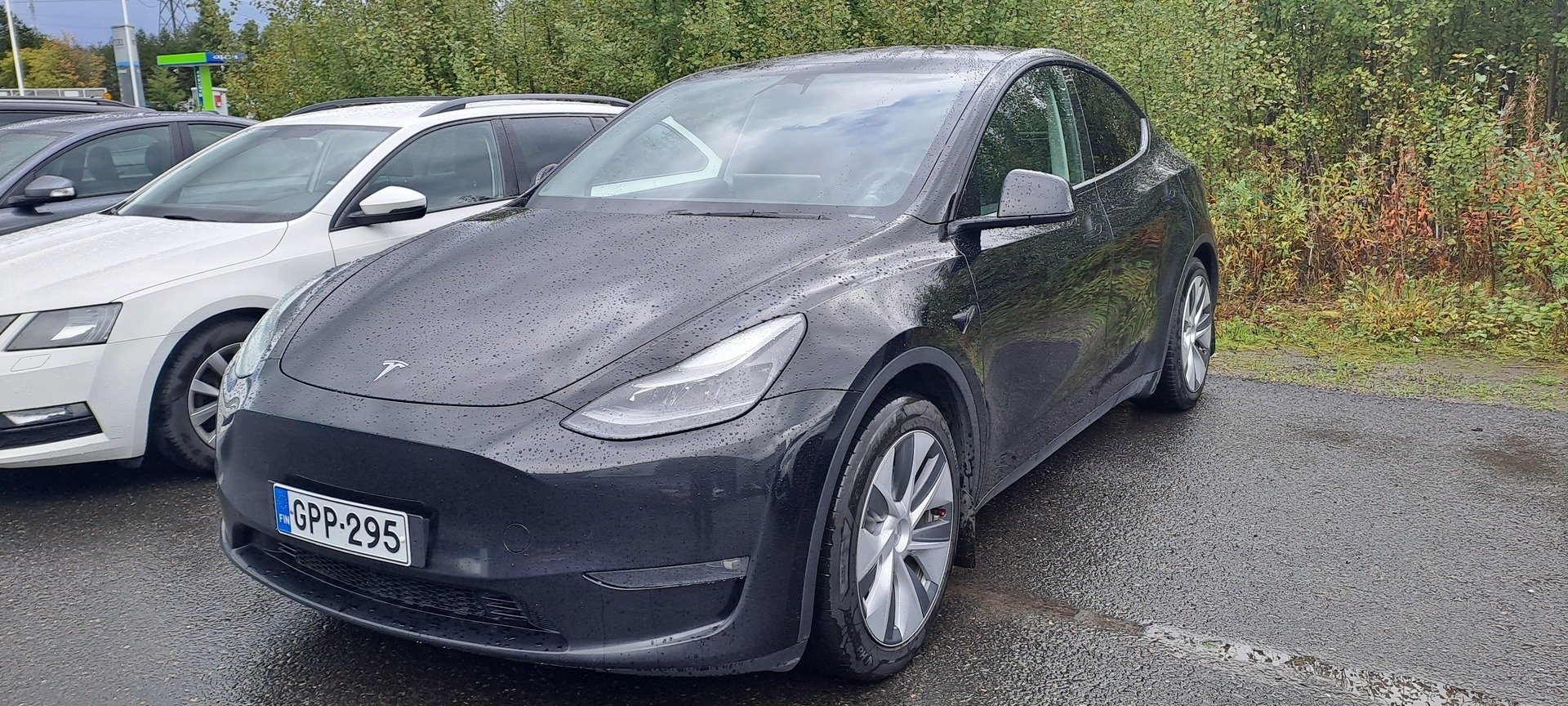Tesla Model Y Long Range 2023, kuva 2/3