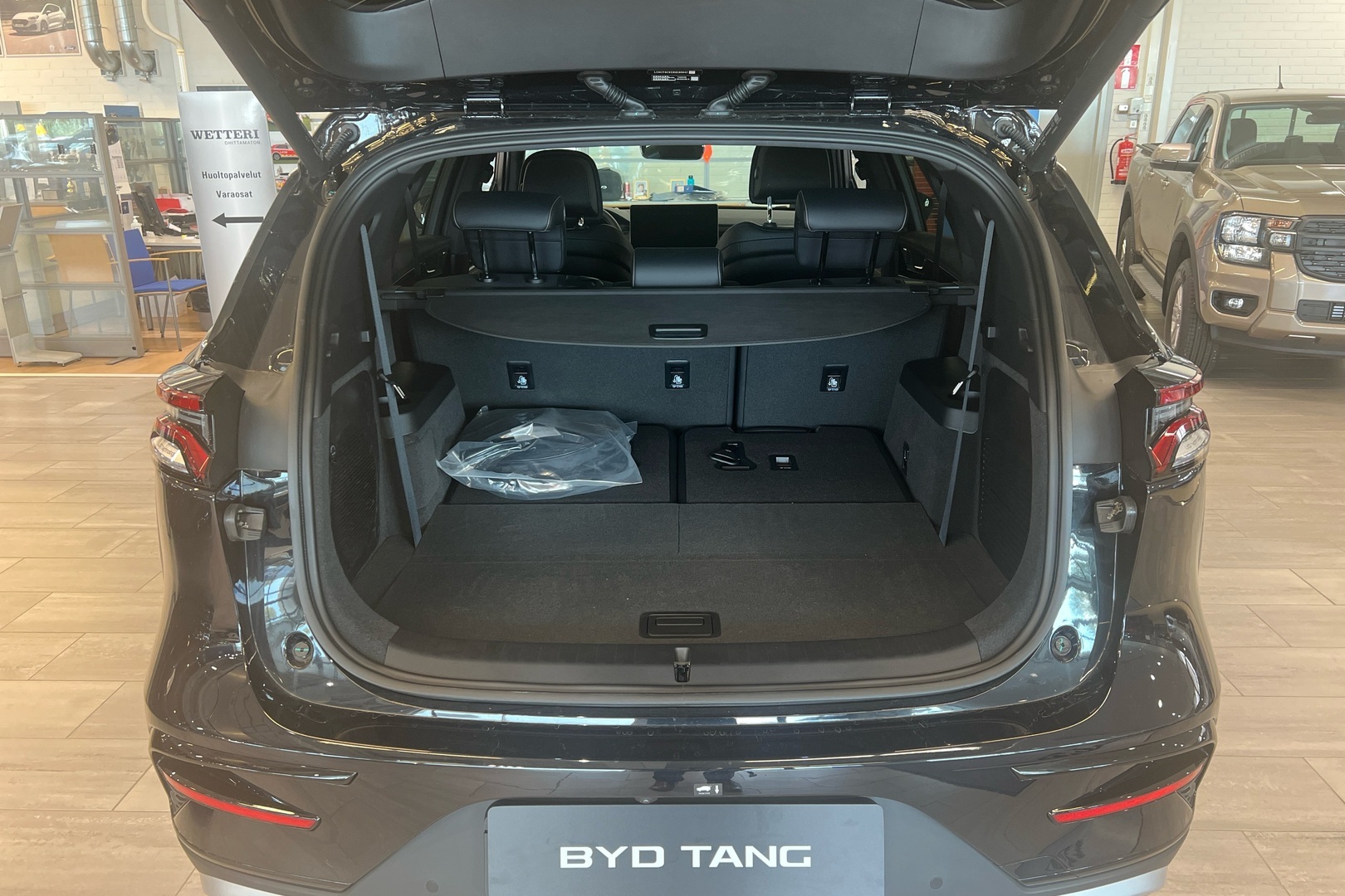 BYD Tang AWD 2025, kuva 7/12