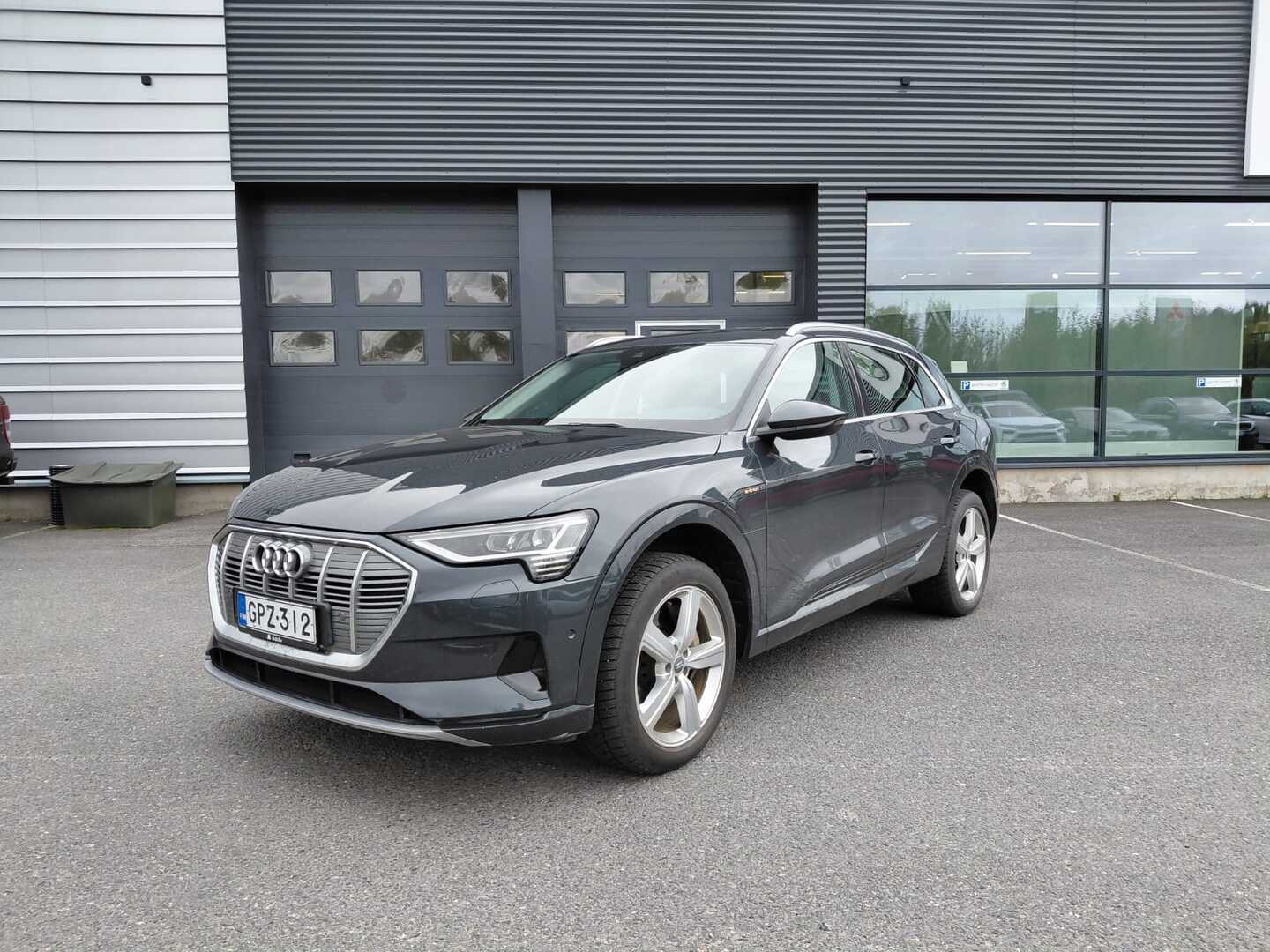 AUDI e-tron 50 quattro - ** Juuri tullut / Kysy tarjous jo nyt: 044 9025 622 Aale Hintsala myös whatsapp **