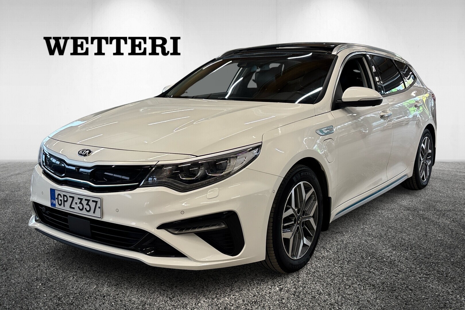 KIA Optima 2,0 GDI PHEV Business Premium SW A/T // ACC / Harman Kardon / 360° / Panorama / Nahat