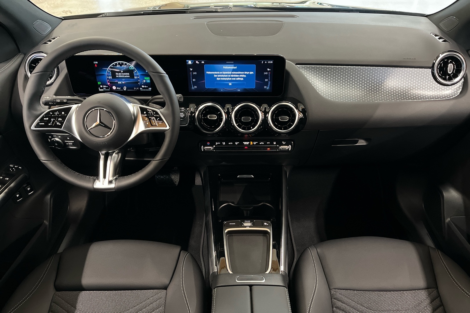 Mercedes-Benz GLA 250 e A Star Edition 2026, kuva 7/22