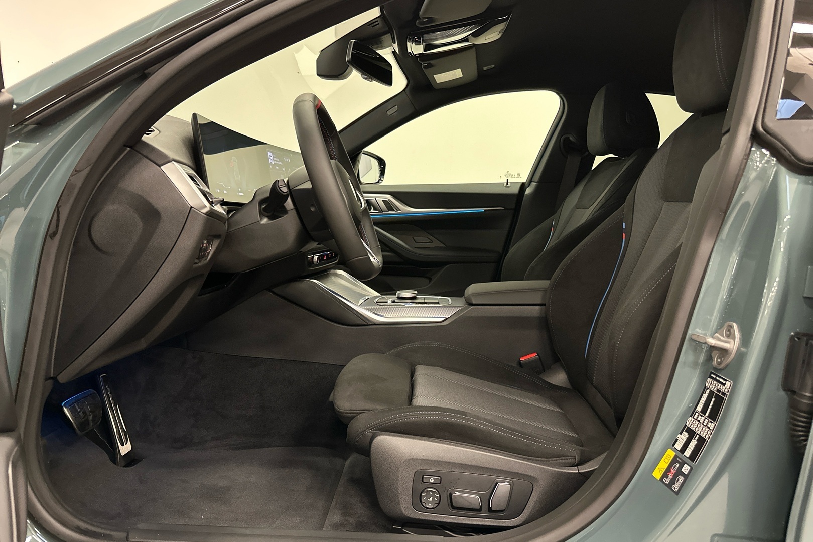 BMW i4 M60 M60 xDrive Fully Charged 2026, kuva 7/30