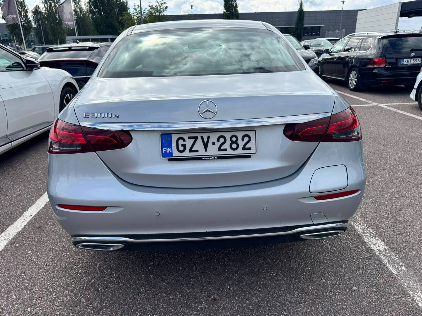 Mercedes-Benz E 2021, kuva 4/8