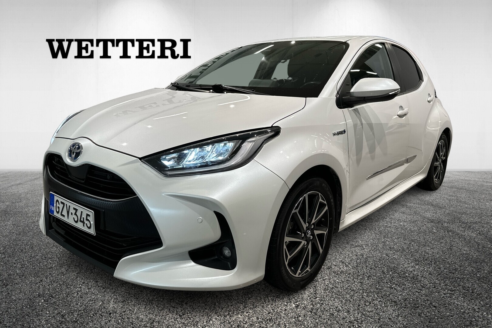 TOYOTA Yaris 1,5 Hybrid Style **Pohjoisen auto / Kamera / Moottorilämmitin** - **Suomi auto / Merkkihuollettu / ACC / LED / Koukku