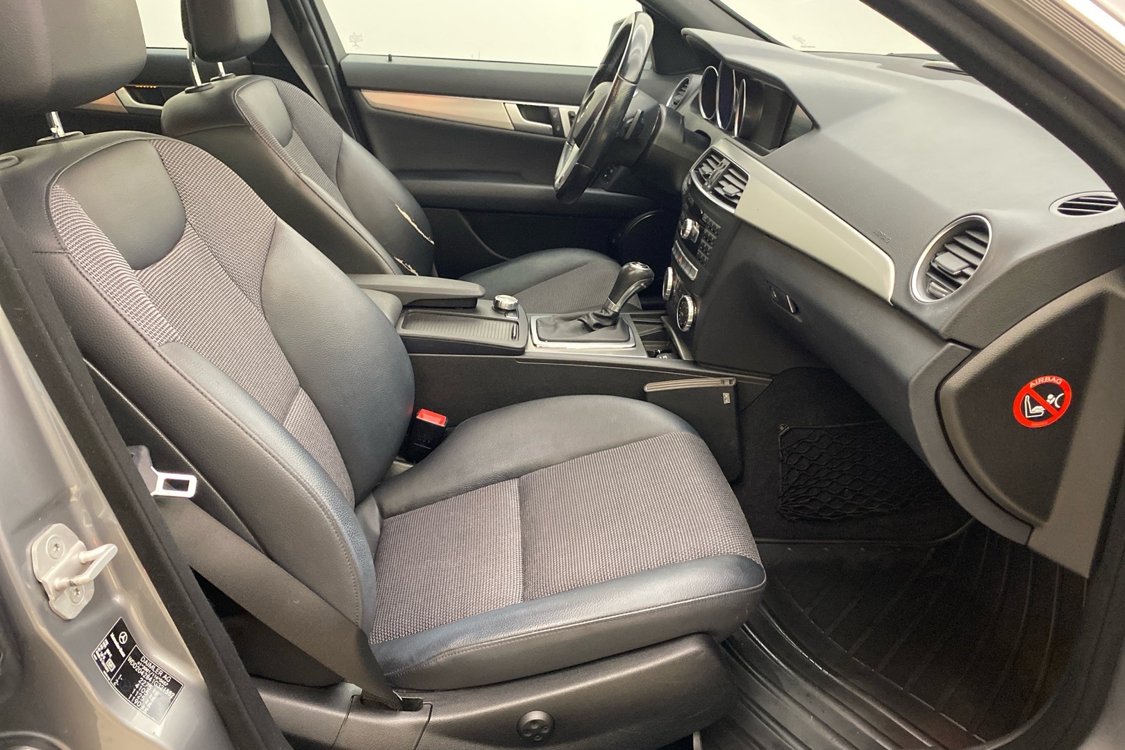 Mercedes-Benz C 2014, kuva 7/17