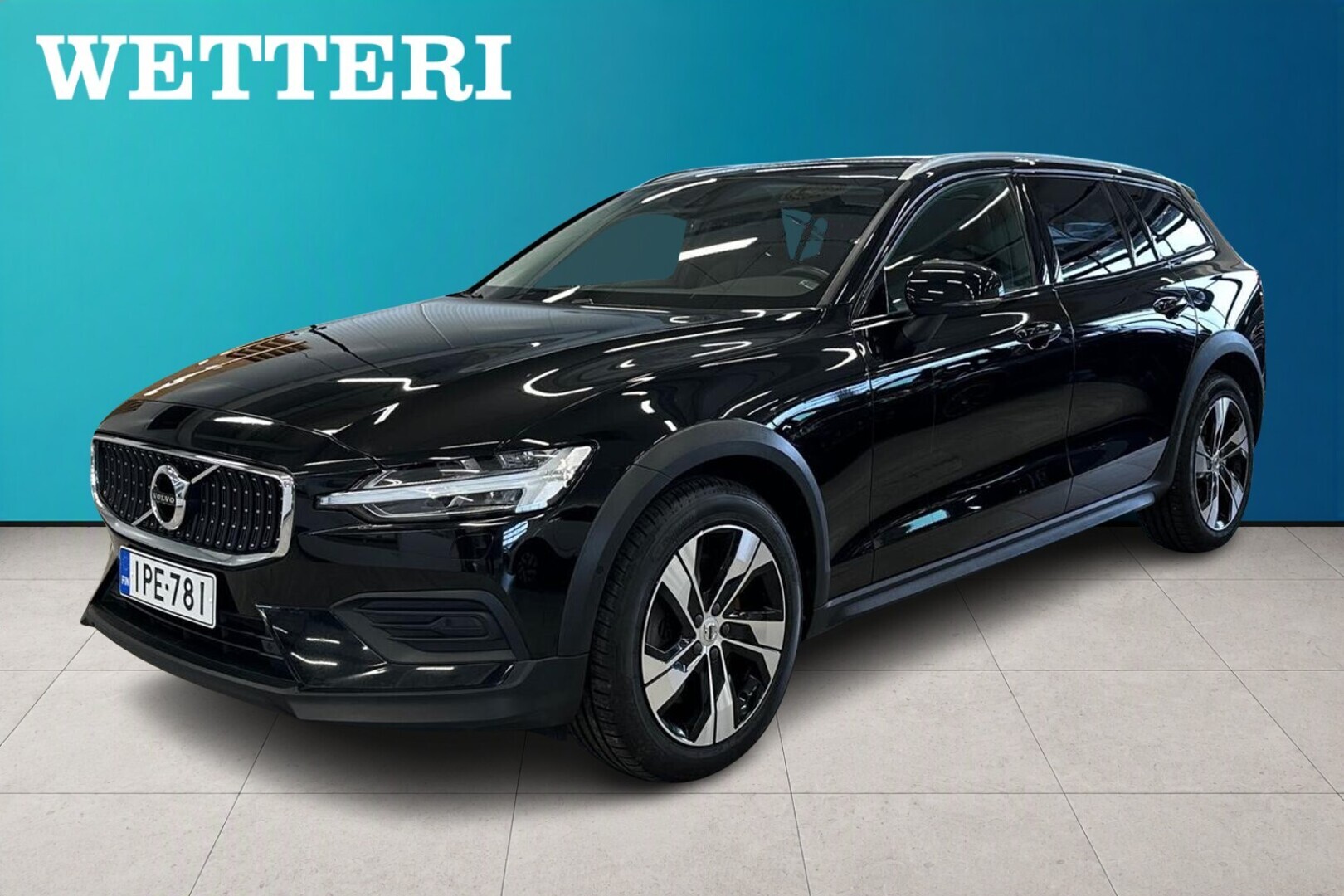 VOLVO V60 Cross Country B4 AWD D-MHEV Business aut - ** Vetokoukku / Kamera / LED / Nahat / Jakoremmi juuri vaihdettu **