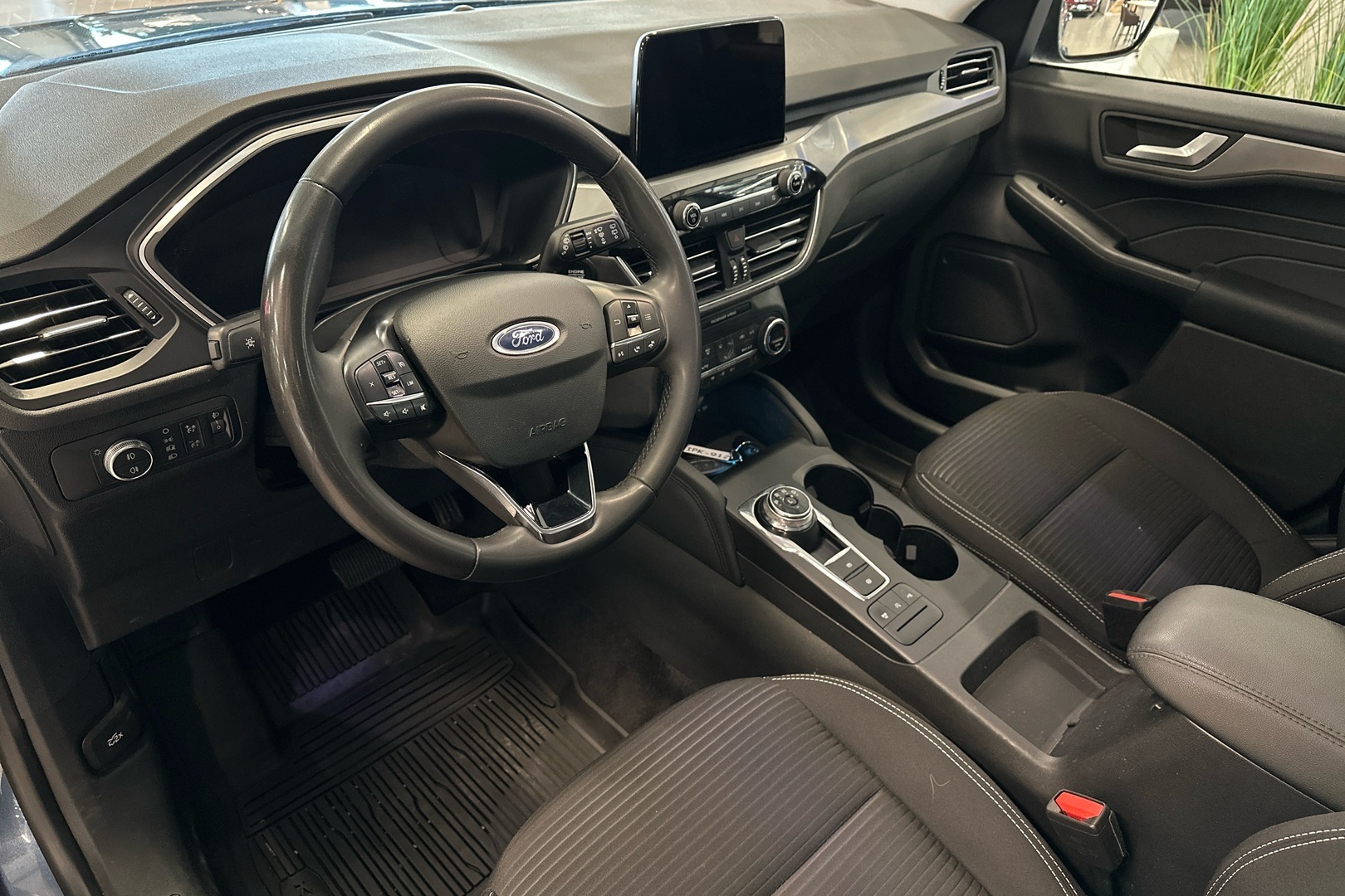 Ford Kuga 2022, kuva 7/29
