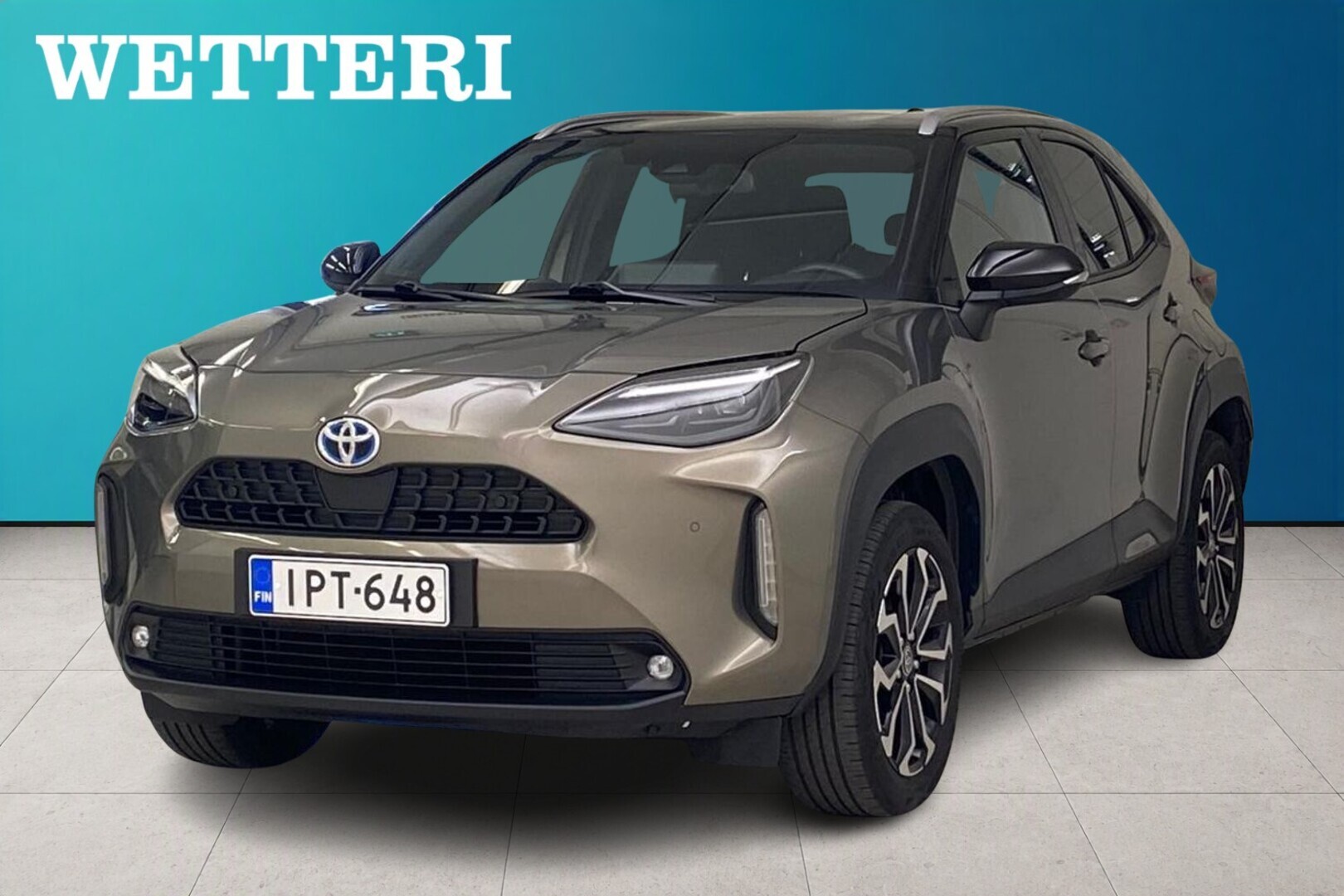 TOYOTA Yaris Cross 1,5 Hybrid AWD-i Intense Plus / Merkkihuollettu / LED / Navi / Avaimeton / Kamera ja tutkat / Muk.vakkari / Ratin lämmitys