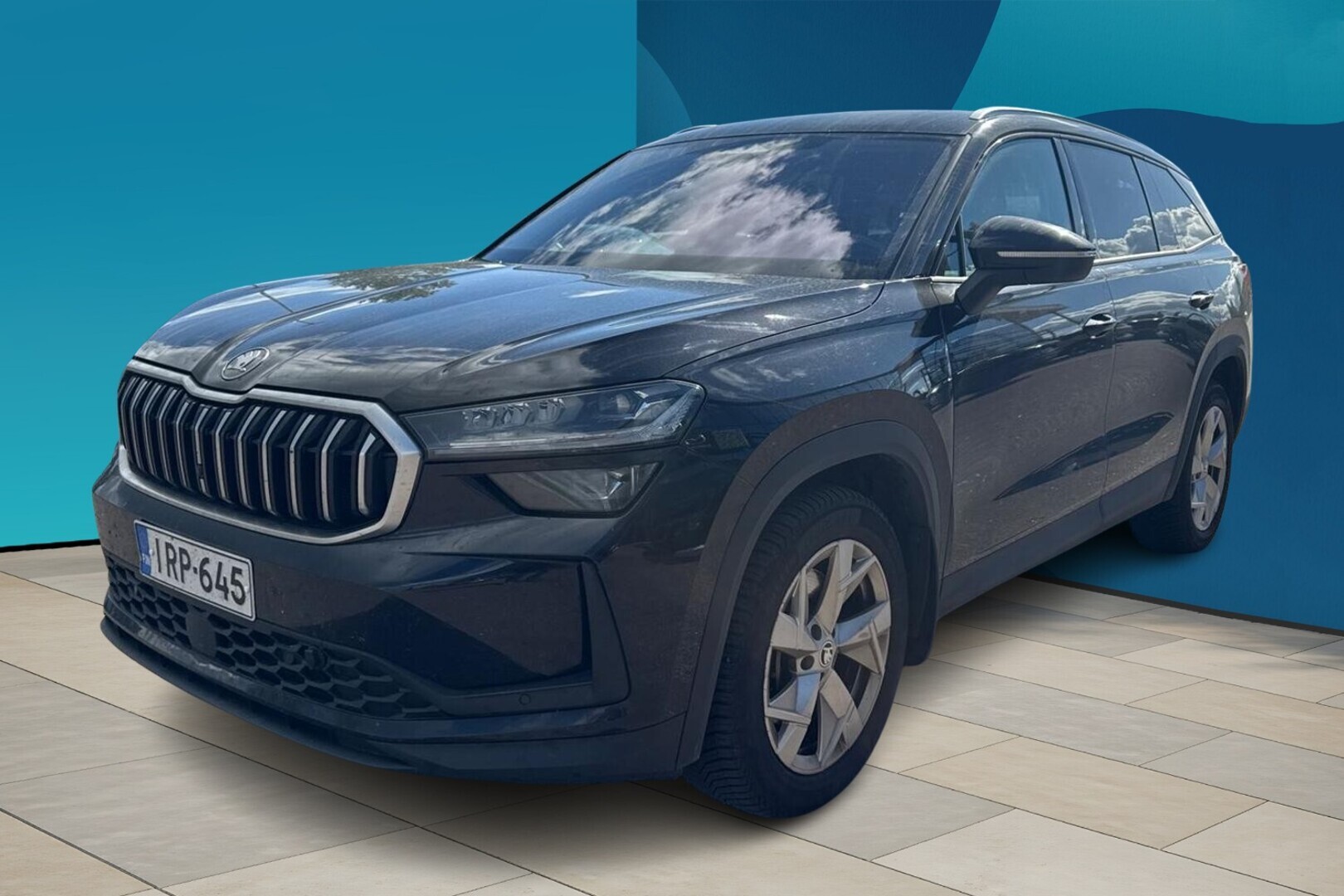 SKODA Kodiaq 2.0 TDI 193 4x4 Style DSG Autom. // 2 x Alut / Webasto / Navi / Adaptiivinen vakionopeudensäädin / Vetokoukku / Peruutuskamera / Keyless // // - // Vetokoukku / Webasto / Sähköpenkit muistilla / Led / Navi / Keyless //