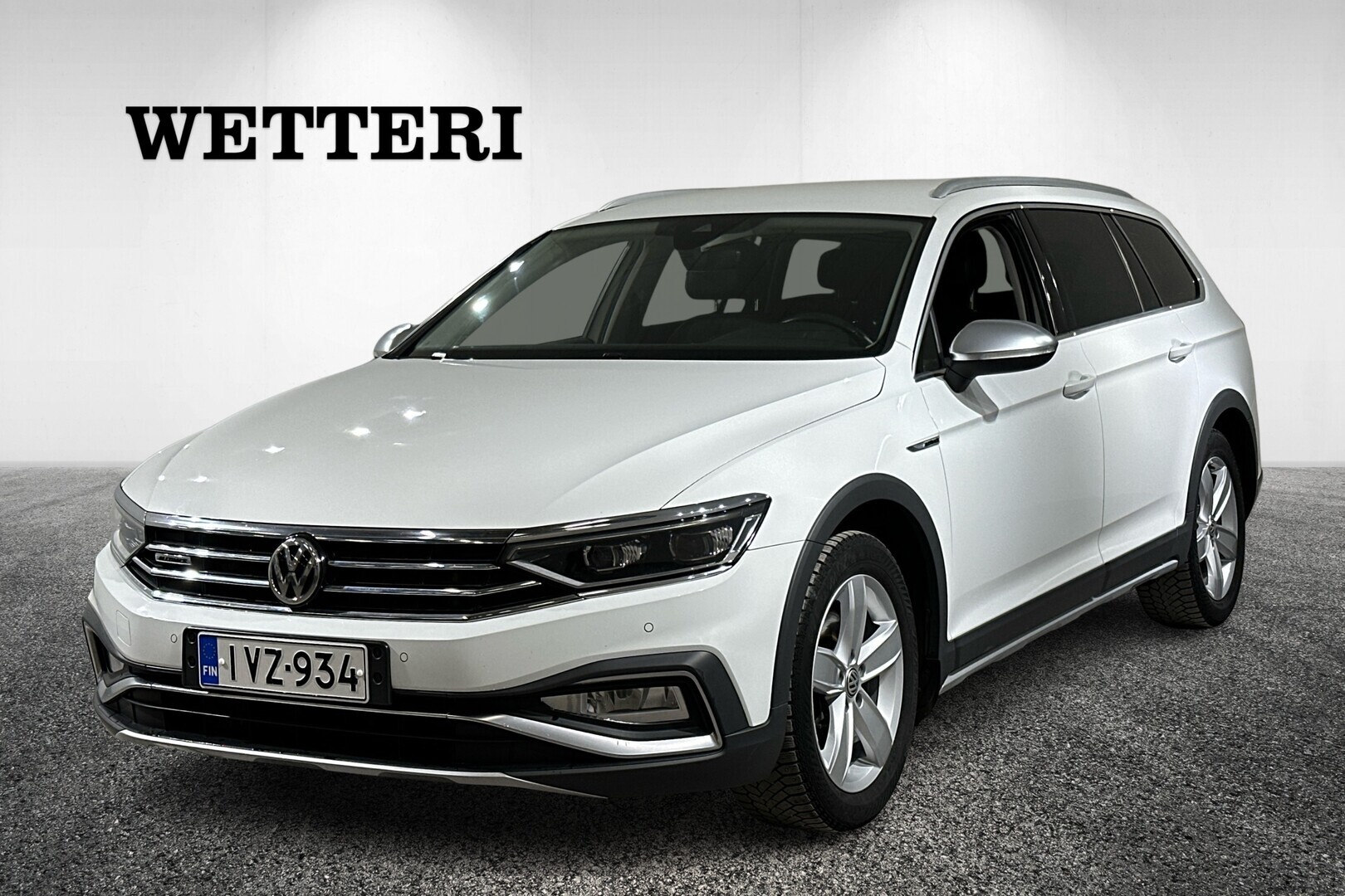 VOLKSWAGEN Passat Variant Alltrack 2,0TDI SCR 140kW 4MOTION DSG - Webasto / Koukku / Kamera / iQ.Light -matriisiajovalot / Nahkaverhoilu / ACC / AppConnect / Navi / Viimehuolto 1-2026 / 