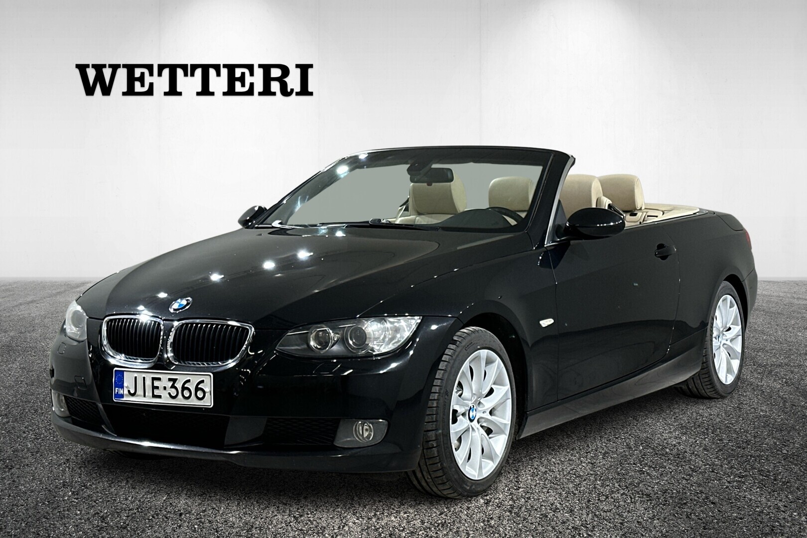 BMW 325 E93 Cabrio **Nahkat / Vakkari / Tutkat / Suomiauto**