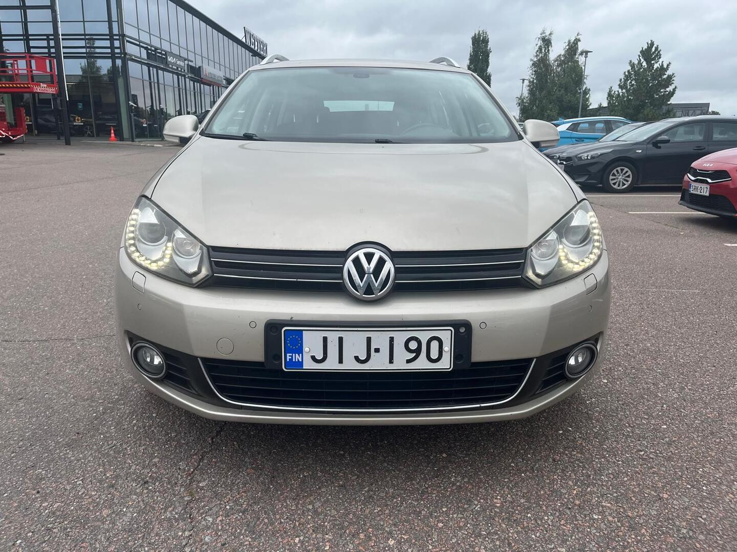 Volkswagen Golf 2013, kuva 2/10