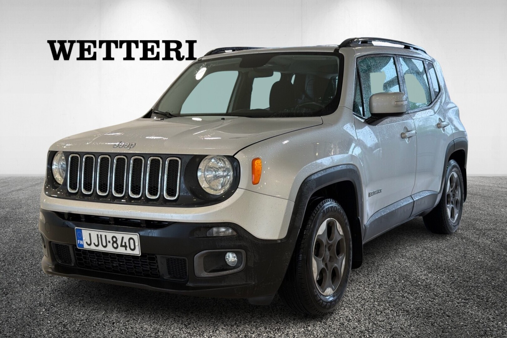 JEEP Renegade 1,4 MultiAir 140hv MT6 FWD Longitude - Lohkolämmitin / 2x Renkaat alumiinivantein / Suomi-auto / Vetokoukku / Parkkitutka