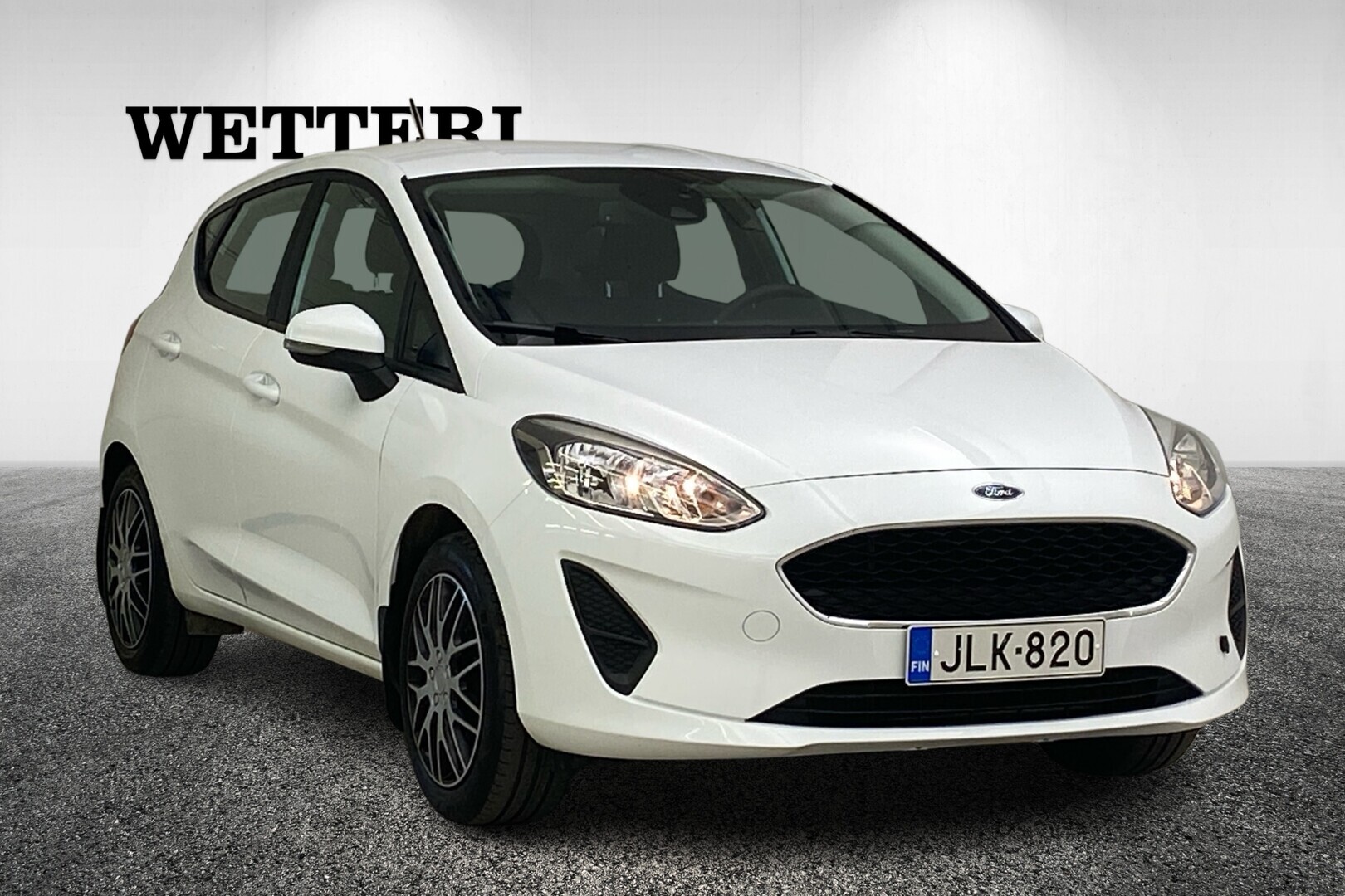 FORD Fiesta 1,1 85hv M5 Trend 5-ovinen / Suomi-auto / Merkkihuollettu / Vetokoukku / Vakkari