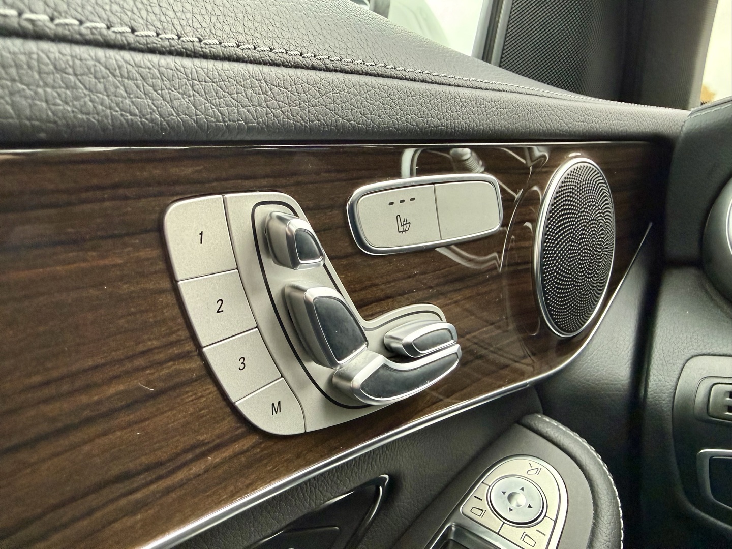 Mercedes-Benz GLC 2021, photo 4/6