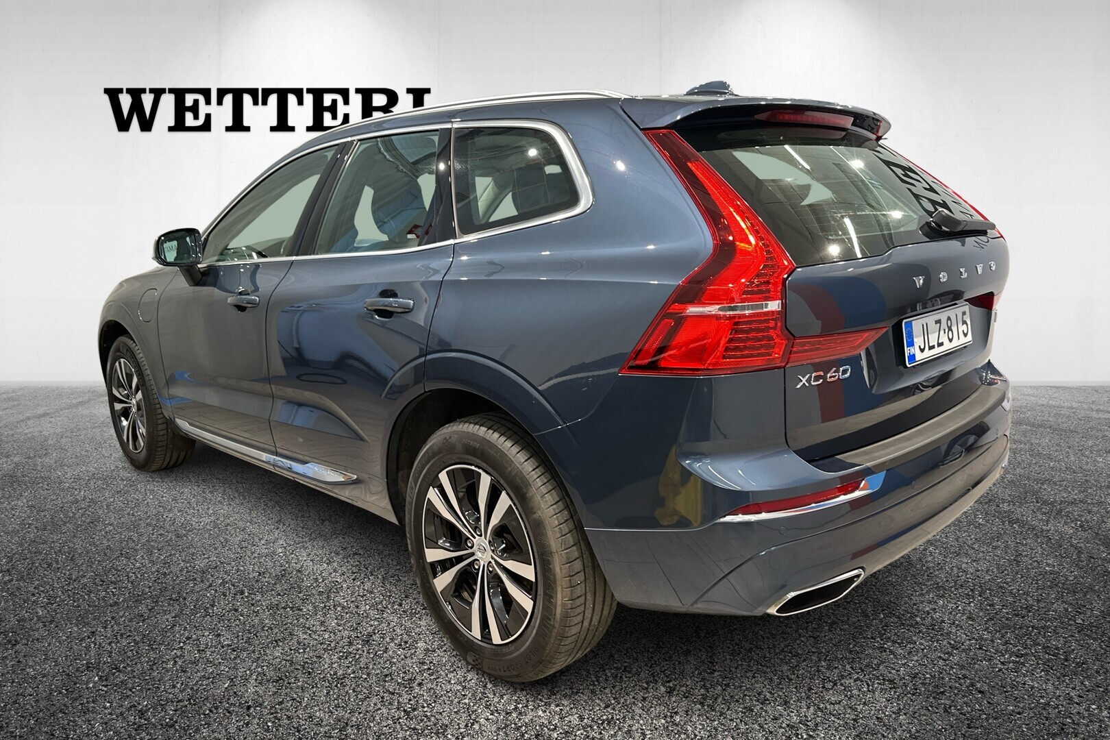 Volvo XC60 2021, photo 3/32