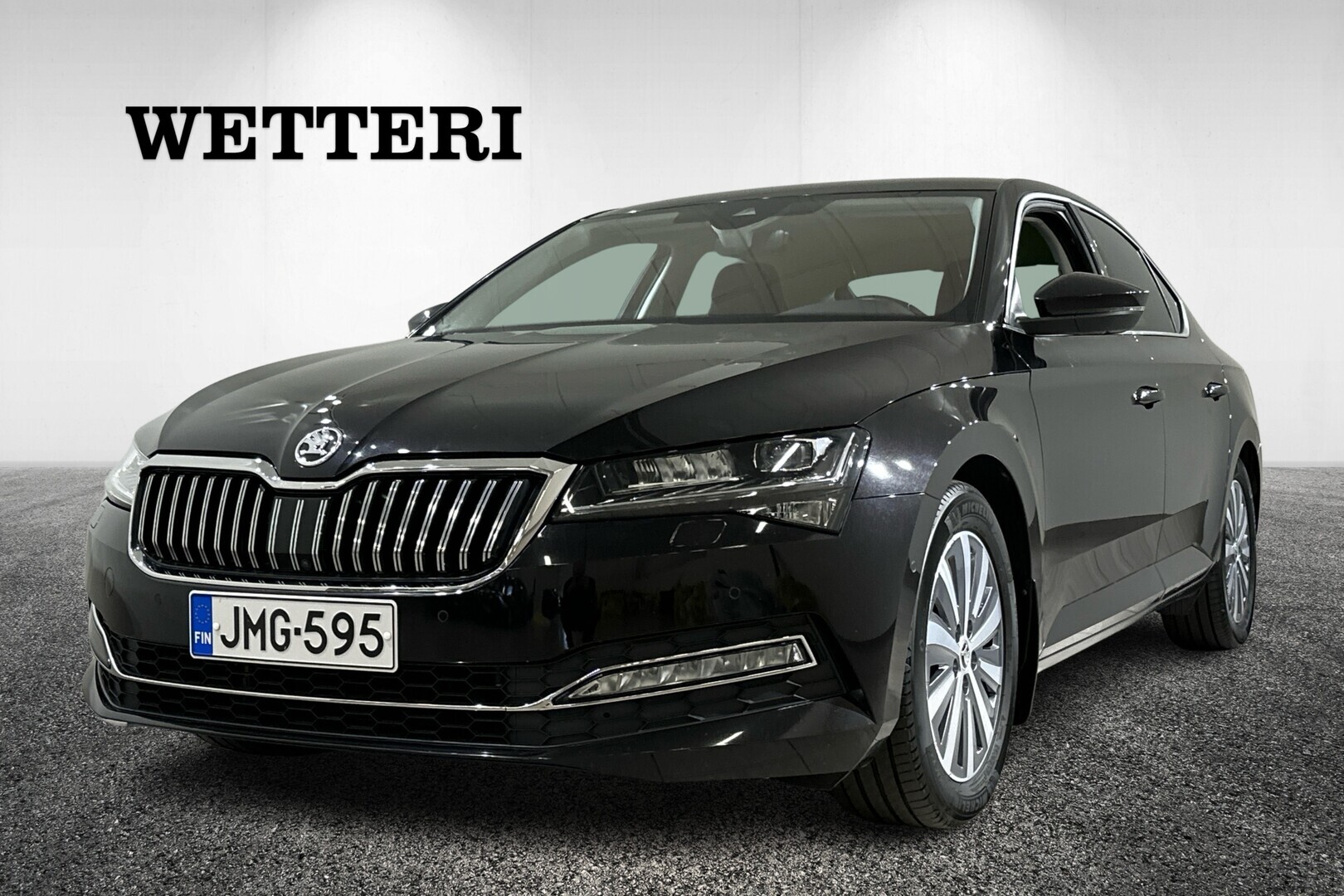SKODA Superb 1,5 TSI ACT Style DSG Autom./ 1.om. / Canton / lisälämmitin / Koukku / Helmiäisväri - ** 1.om. / Canton / lisälämmitin / Koukku / Helmiäisväri / Adapt.vakkari **