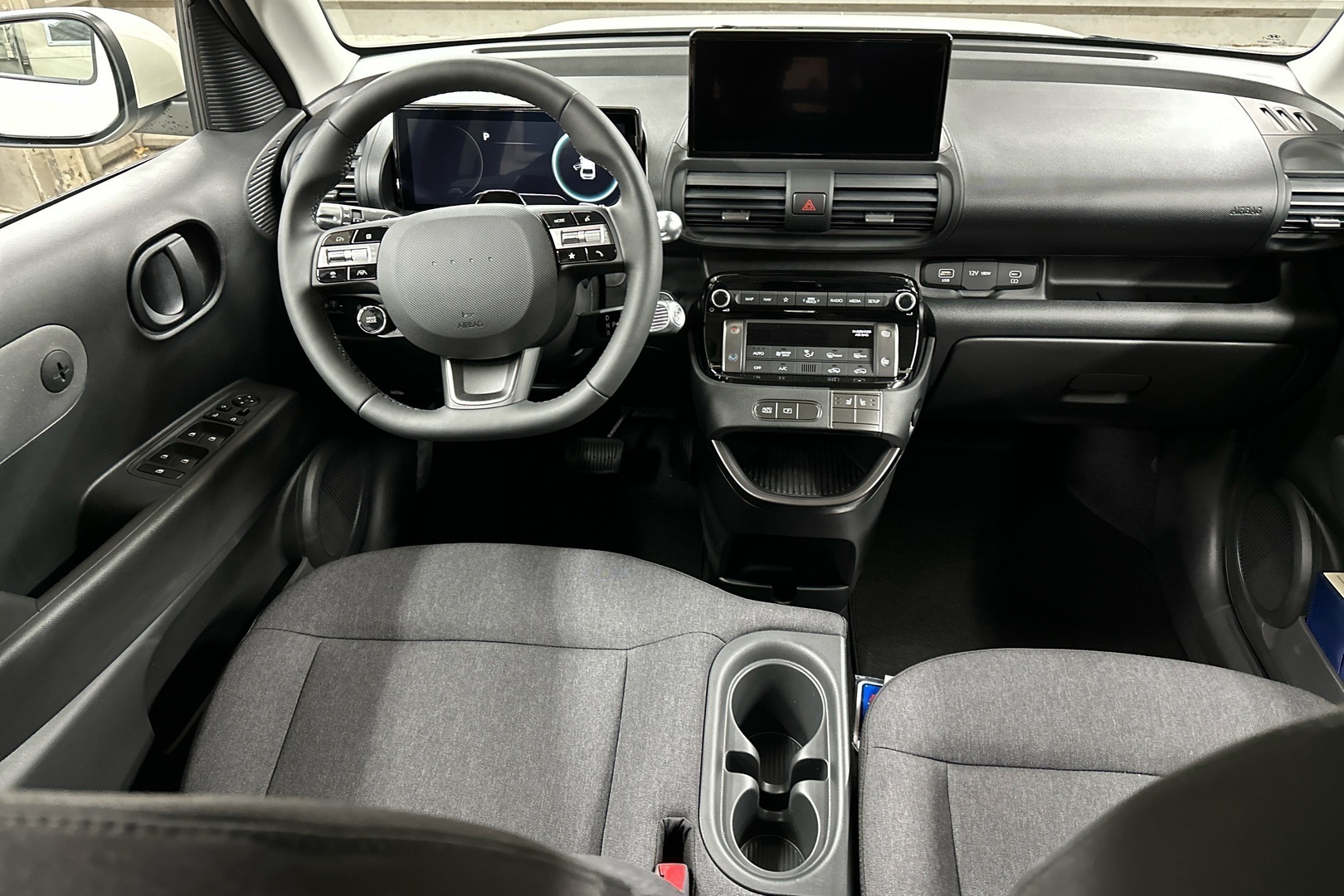 Hyundai Inster 49 kWh 115 hv InTo 2026, kuva 6/14