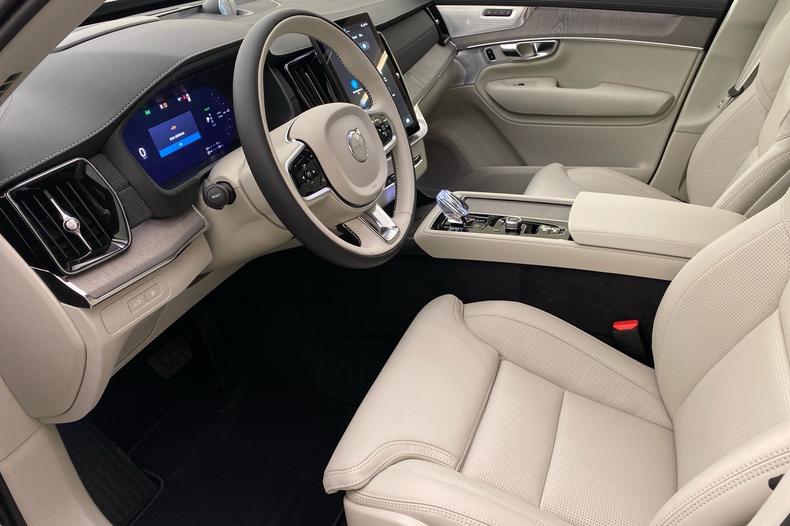 Volvo XC90 2026, kuva 6/20