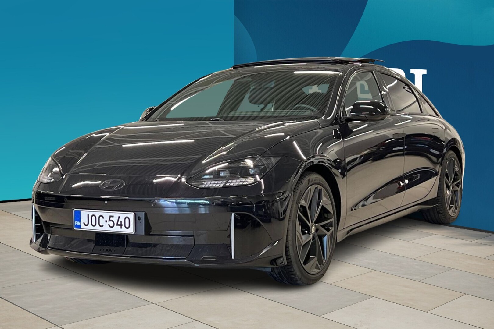 HYUNDAI IONIQ 6 77 kWh 325 hv AWD First Edition / Myydään huutokaupat.com eniten tarjoavalle! / Hud / 360 /Koukku/Lasikatto/Lämpöpumppu/ - / Myydään huutokaupat.com eniten tarjoavalle! /
