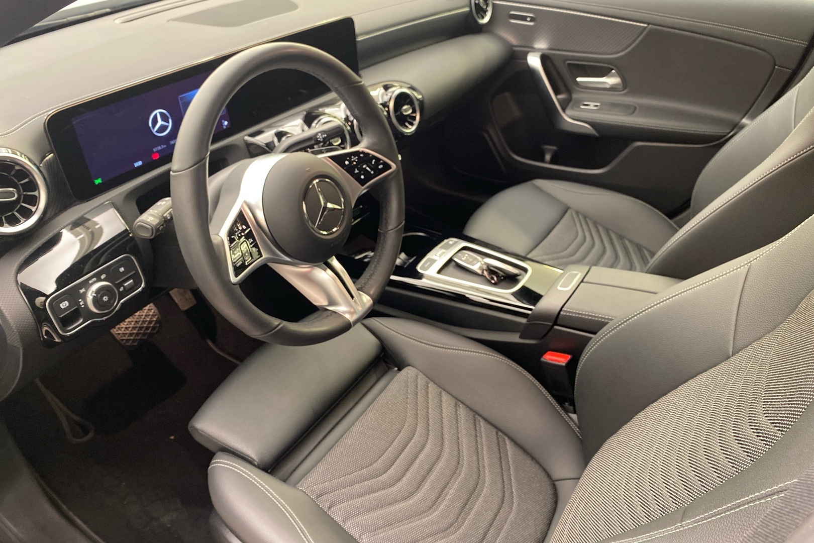 Mercedes-Benz CLA 2025, kuva 6/19