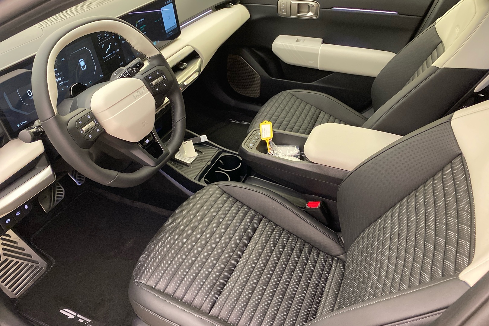 Kia EV4 GT-Line FWD 81,4kWh 204hv 4D 2026, kuva 7/19