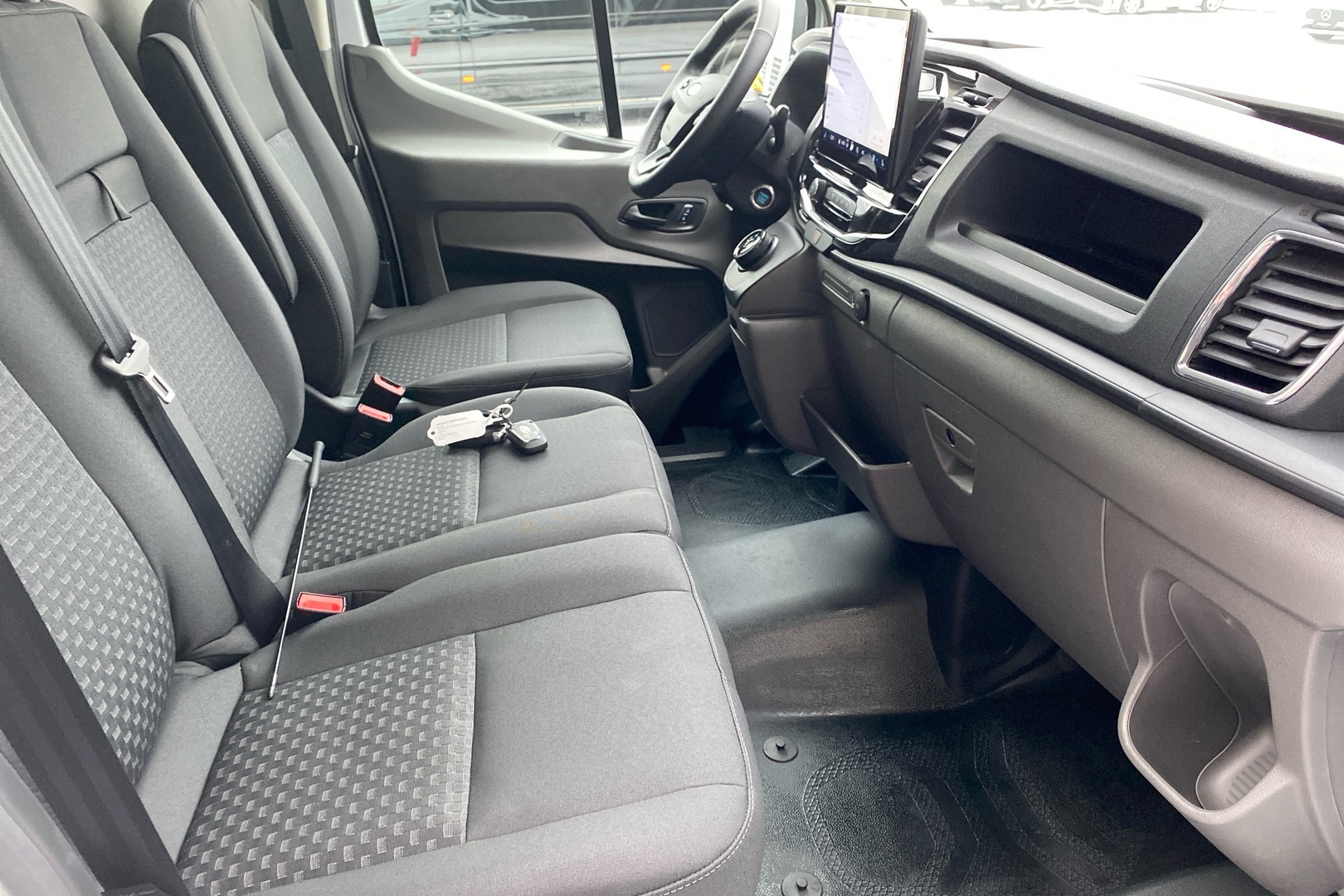 Ford Transit 2025, kuva 7/17