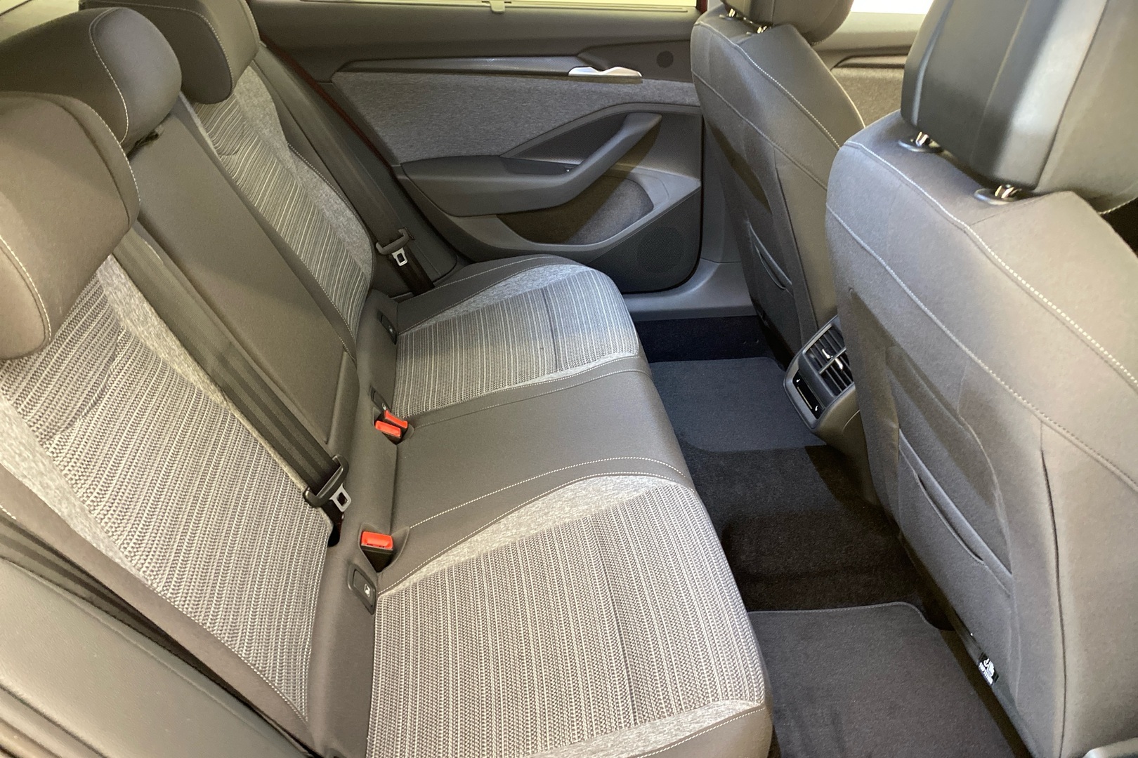 Skoda Superb 2026, kuva 7/18
